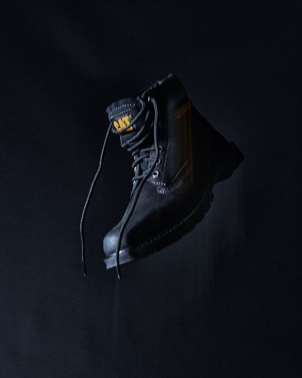 Havaianas drops summer sliders, Vans takes skate to NYC & more in your Friday Roundup