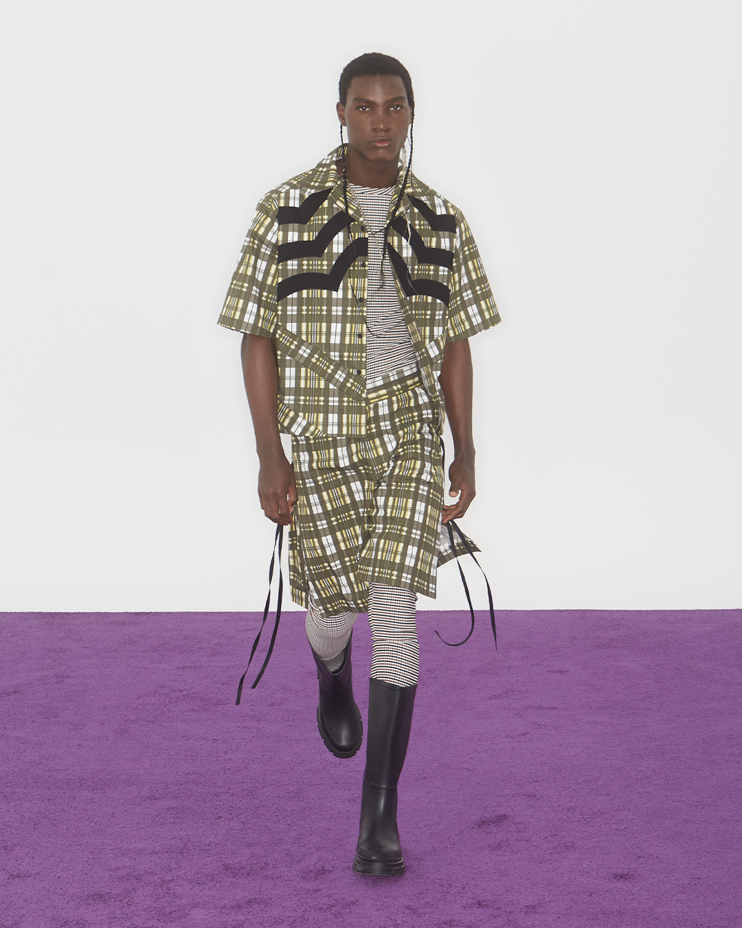 AV VATTEV’S SS24 COLLECTION IS A TASTE OF ‘SWEET SUMMER SWEAT’