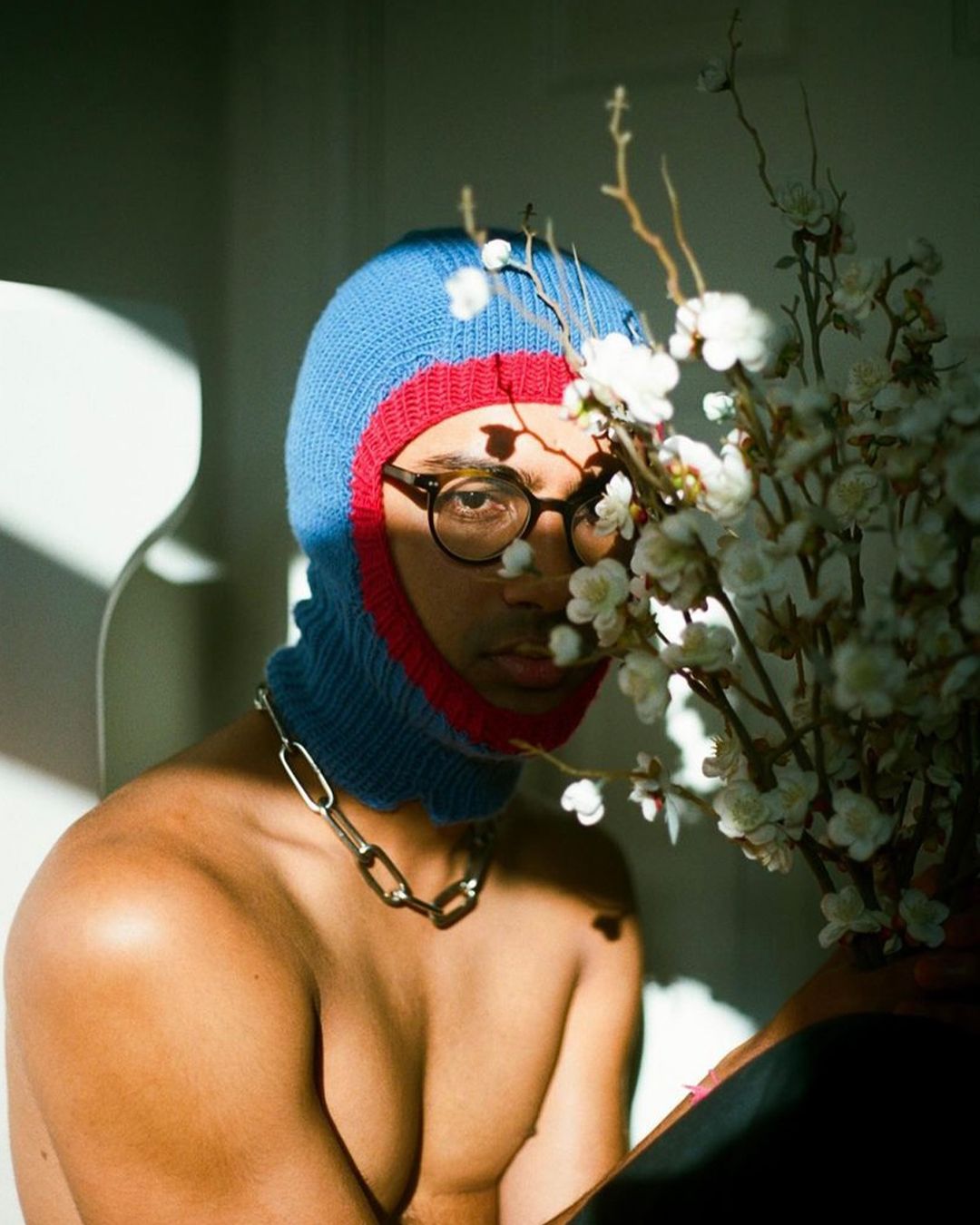 PHOTOGRAPHER, DIRECTOR & ANIMATOR GUY GOOCH KNOWS NO CREATIVE BOUNDS