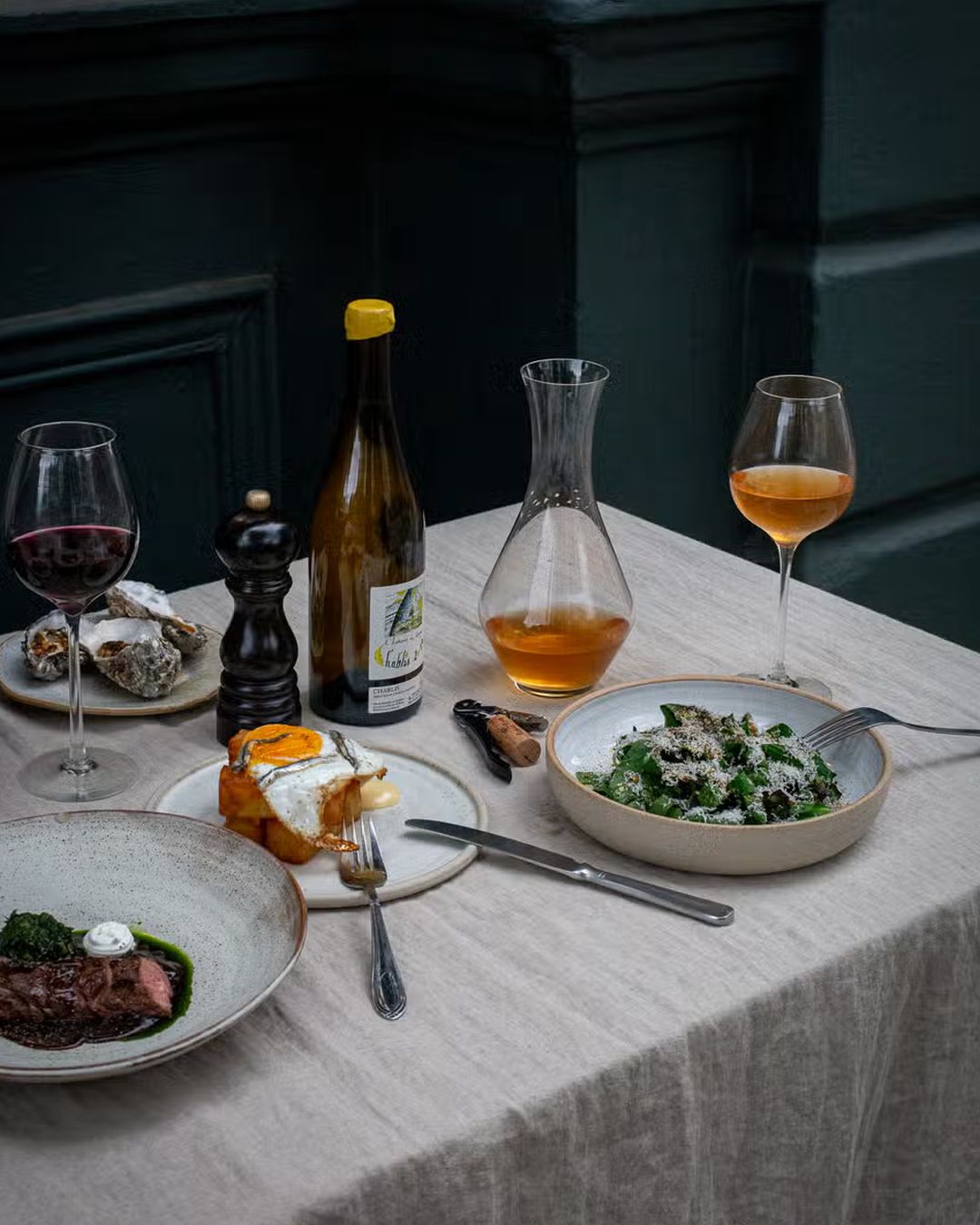 Around the World: Annabel’s to Host Annual Halloween Party and The Other Art Fair Returns To Brooklyn