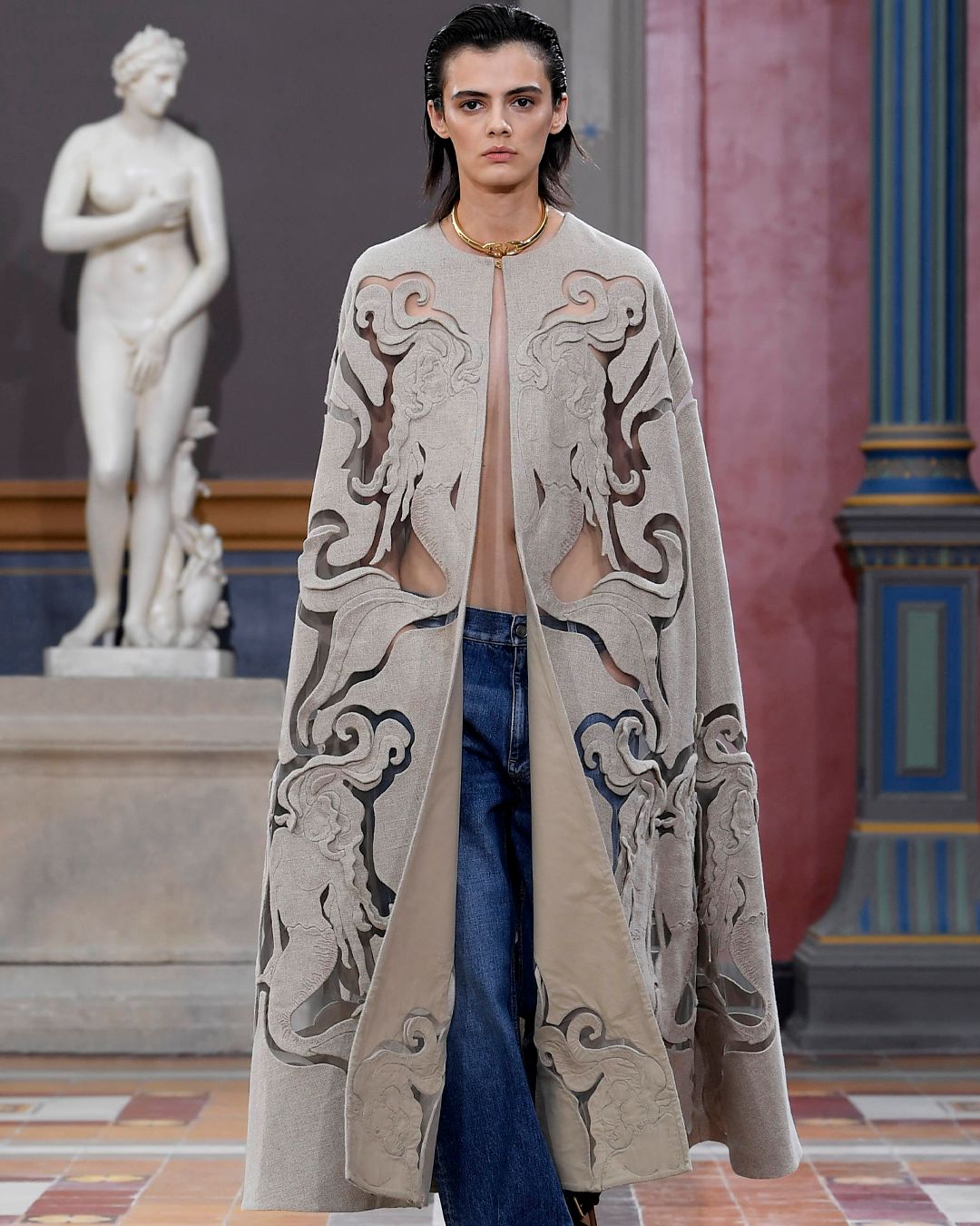 Valentino L’École SS24 is all in the details