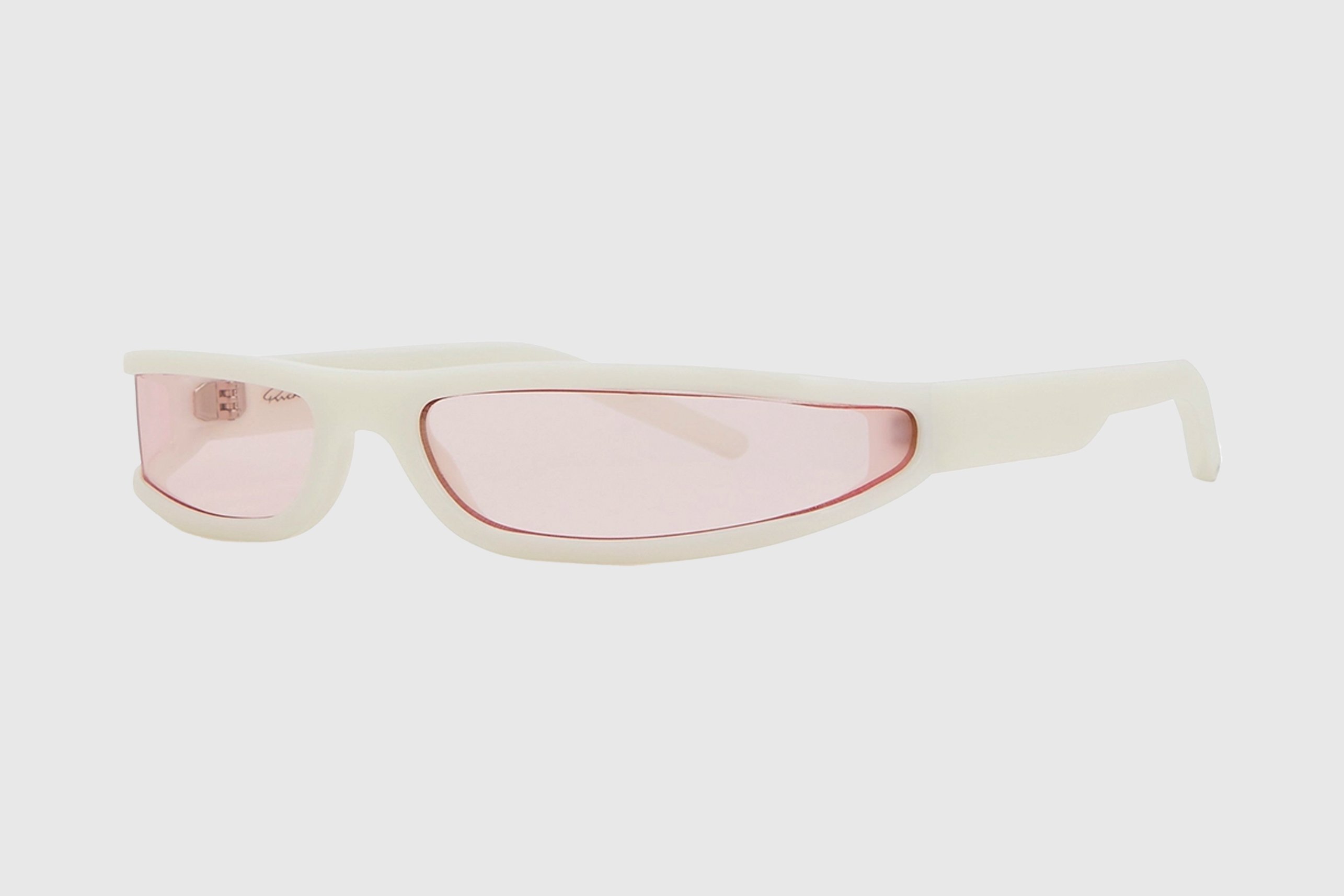 We’re throwing shade(s) in this week’s shopping guide