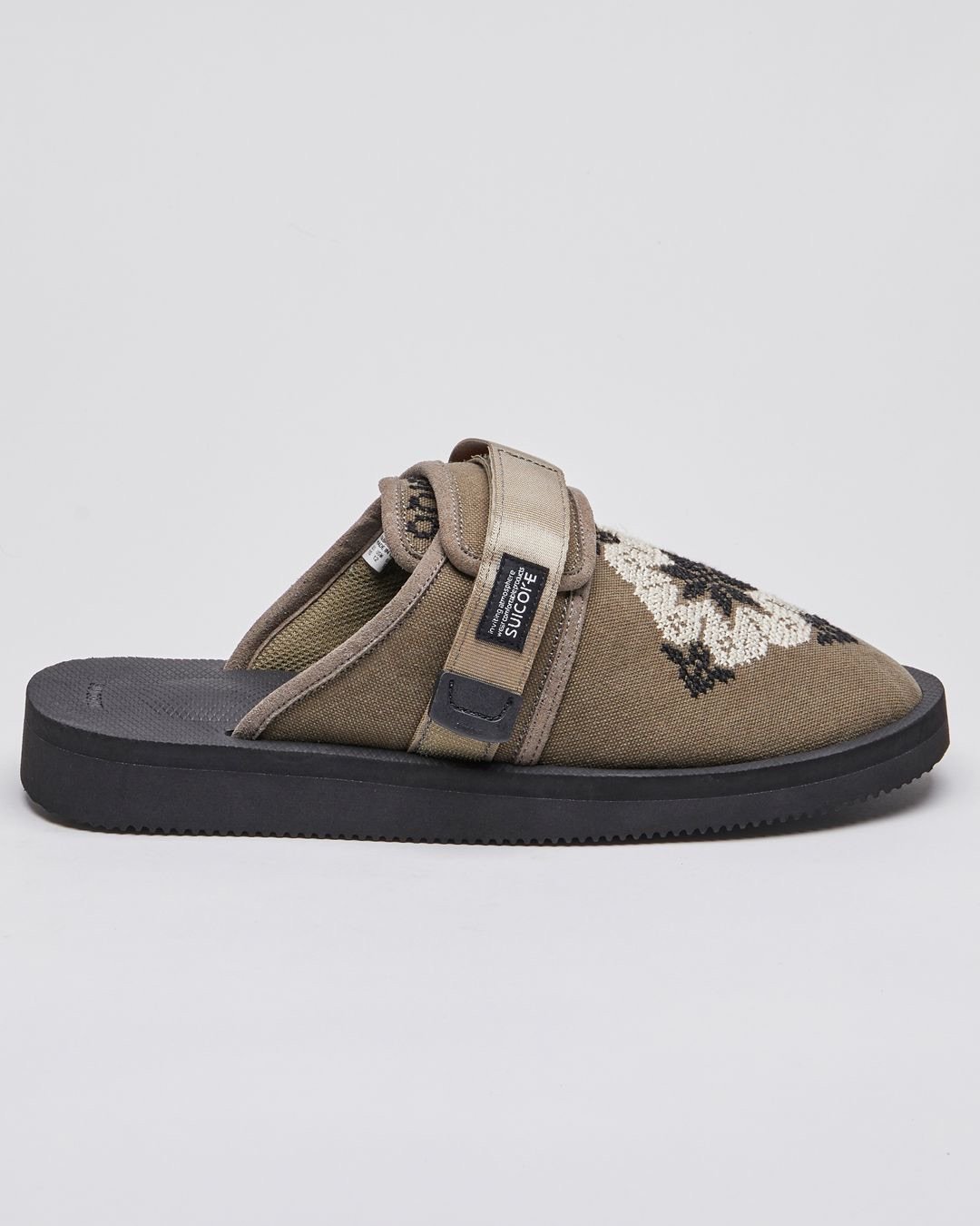 Aḍish x SUICOKE FW23 is giving grandma (and we’re obsessed)