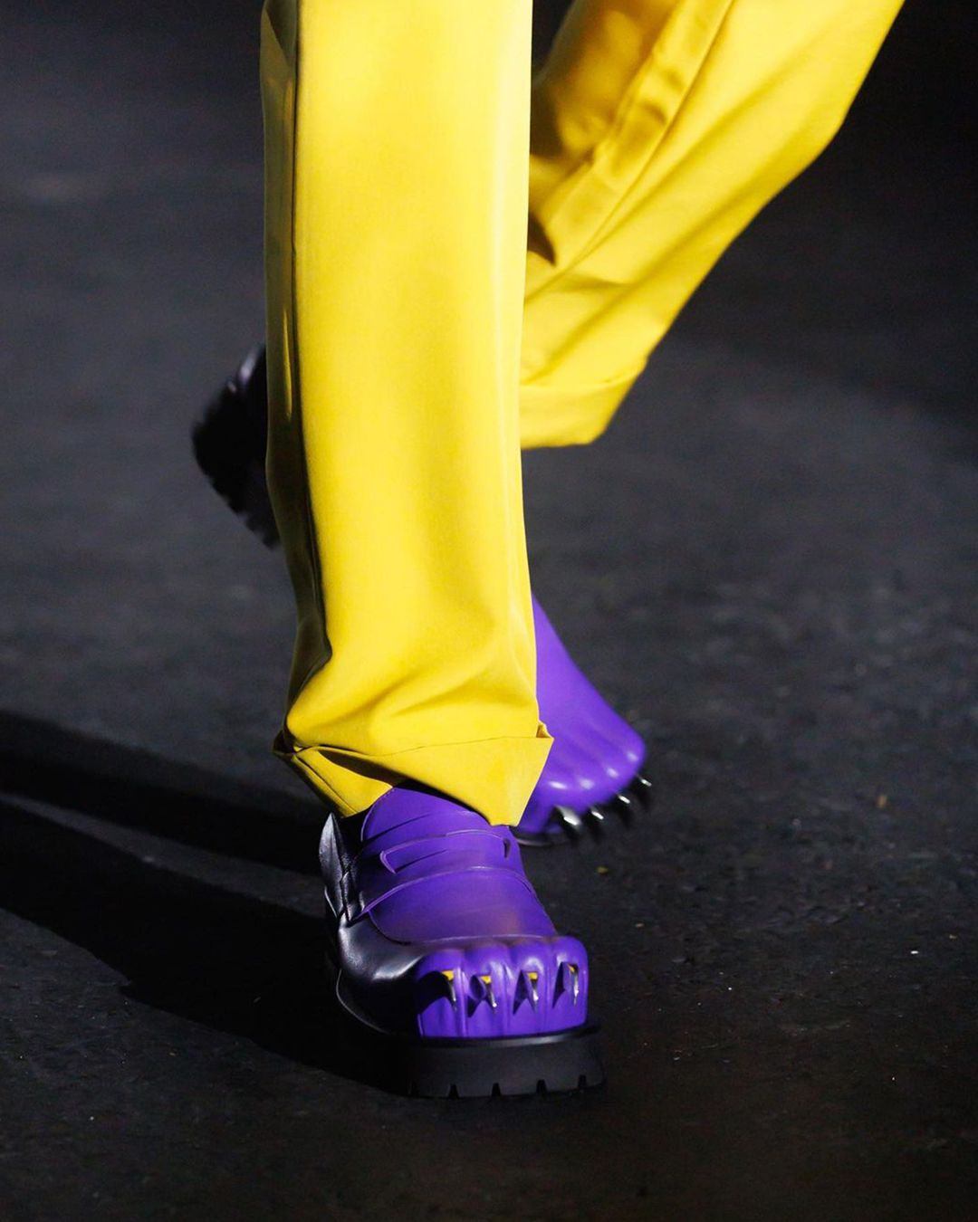 TABLOIDS, ROADKILL & TOOL BOXES: 5 STANDOUT ACCESSORIES FROM CHARLES JEFFREY LOVERBOY FW23