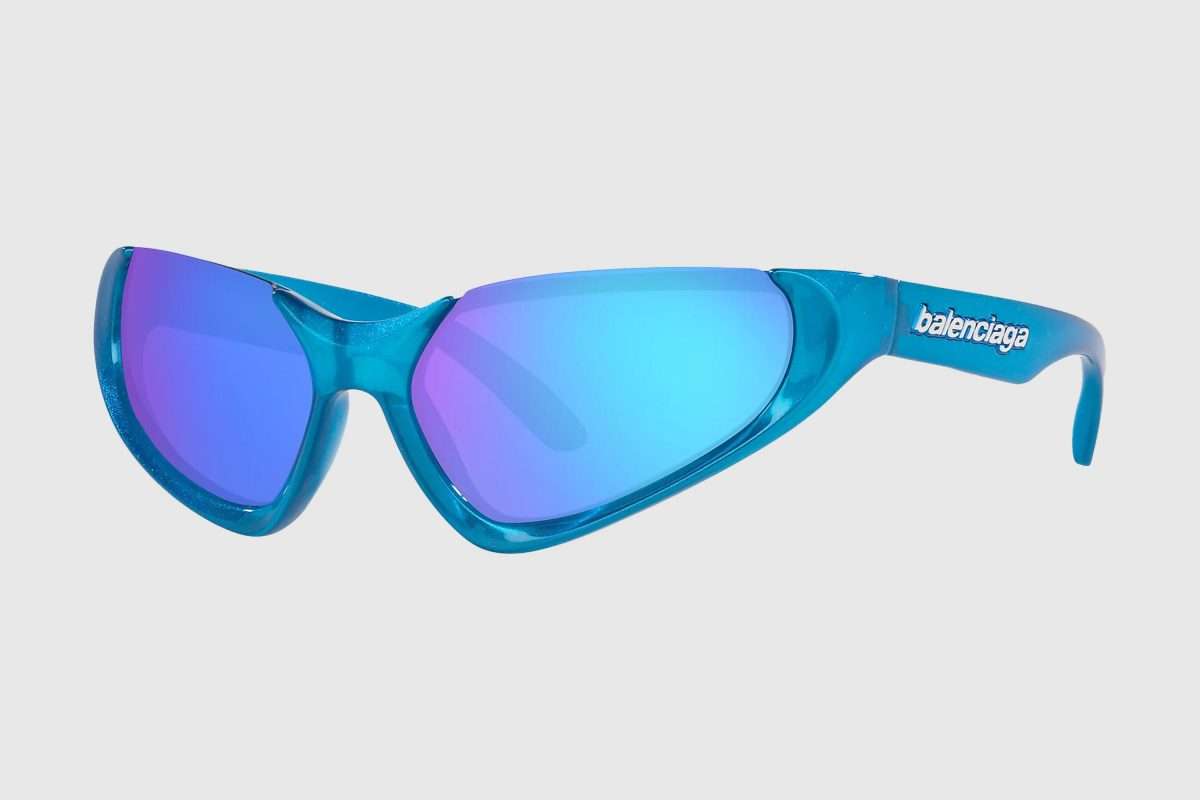 WHAT TO TAKE WITH YOU TO THE SEASIDE THIS SUMMER