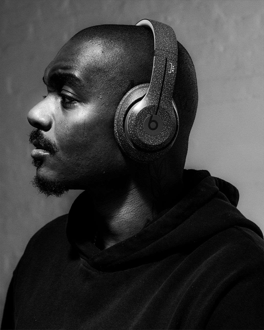 A-COLD-WALL*’S NEW ‘CONCRETE’ COLORWAY UPDATES CLASSIC BEATS