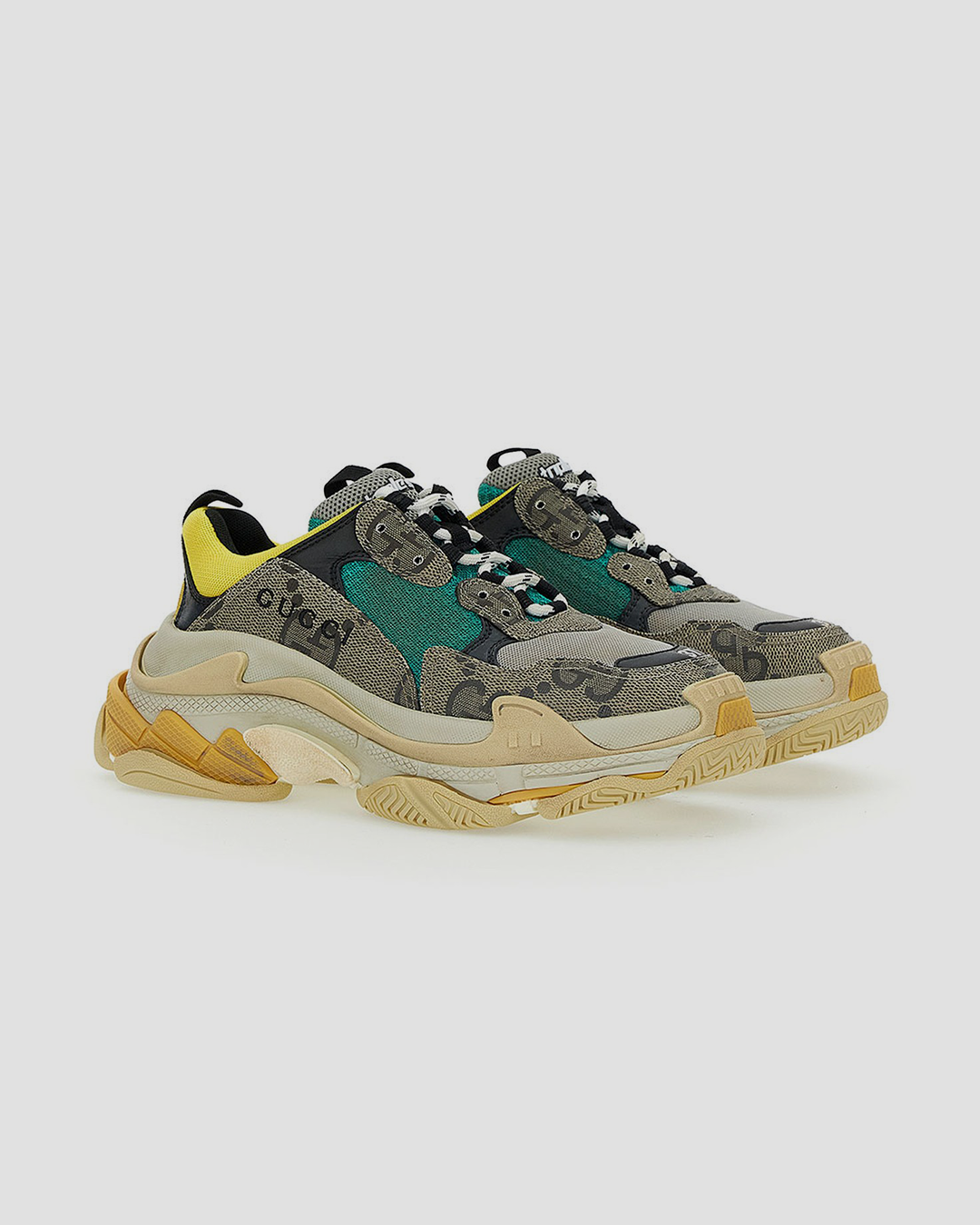 GUCCIAGA DROPPED, SOLD OUT & LANDED ON EBAY IN HOURS