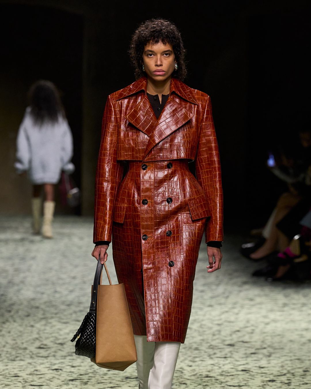 LEATHER COATS & INTRECCIATO ACCESSORIES: BOTTEGA VENETA’S WINTER 23 COLLECTION