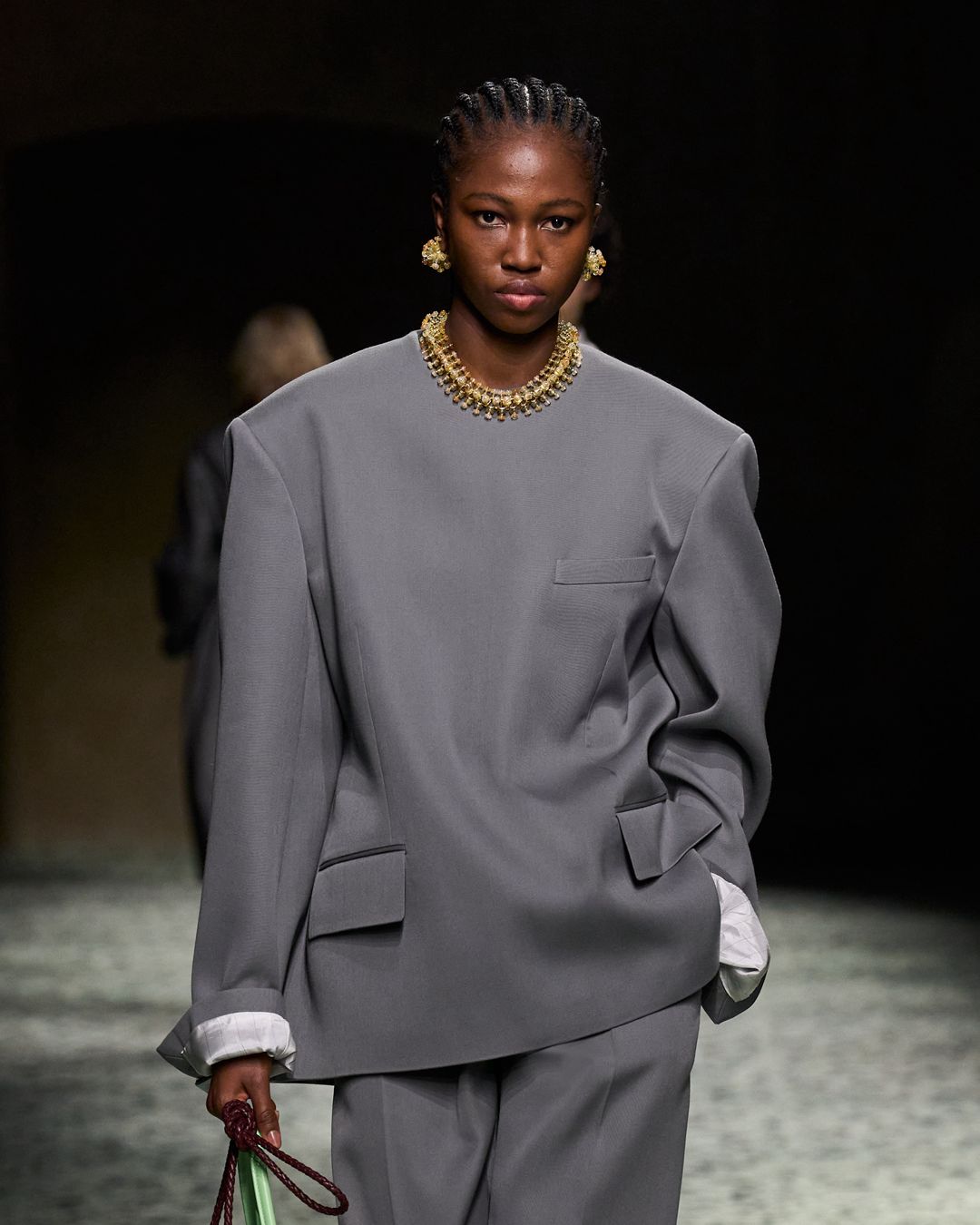 LEATHER COATS & INTRECCIATO ACCESSORIES: BOTTEGA VENETA’S WINTER 23 COLLECTION