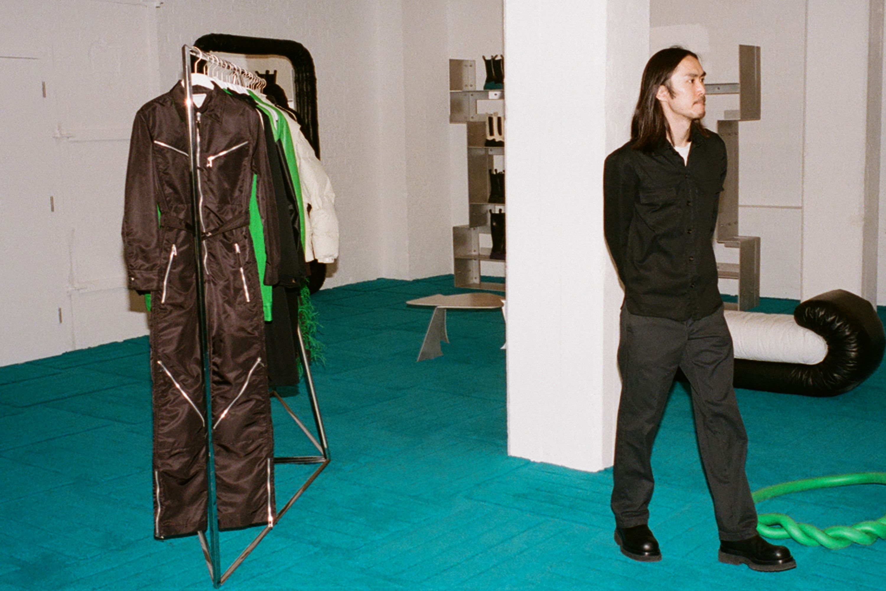 BOTTEGA VENETA AND ‘SALON 02’ EMBODY RUTHLESS REFINEMENT IN NEW SHOREDITCH POP-UP