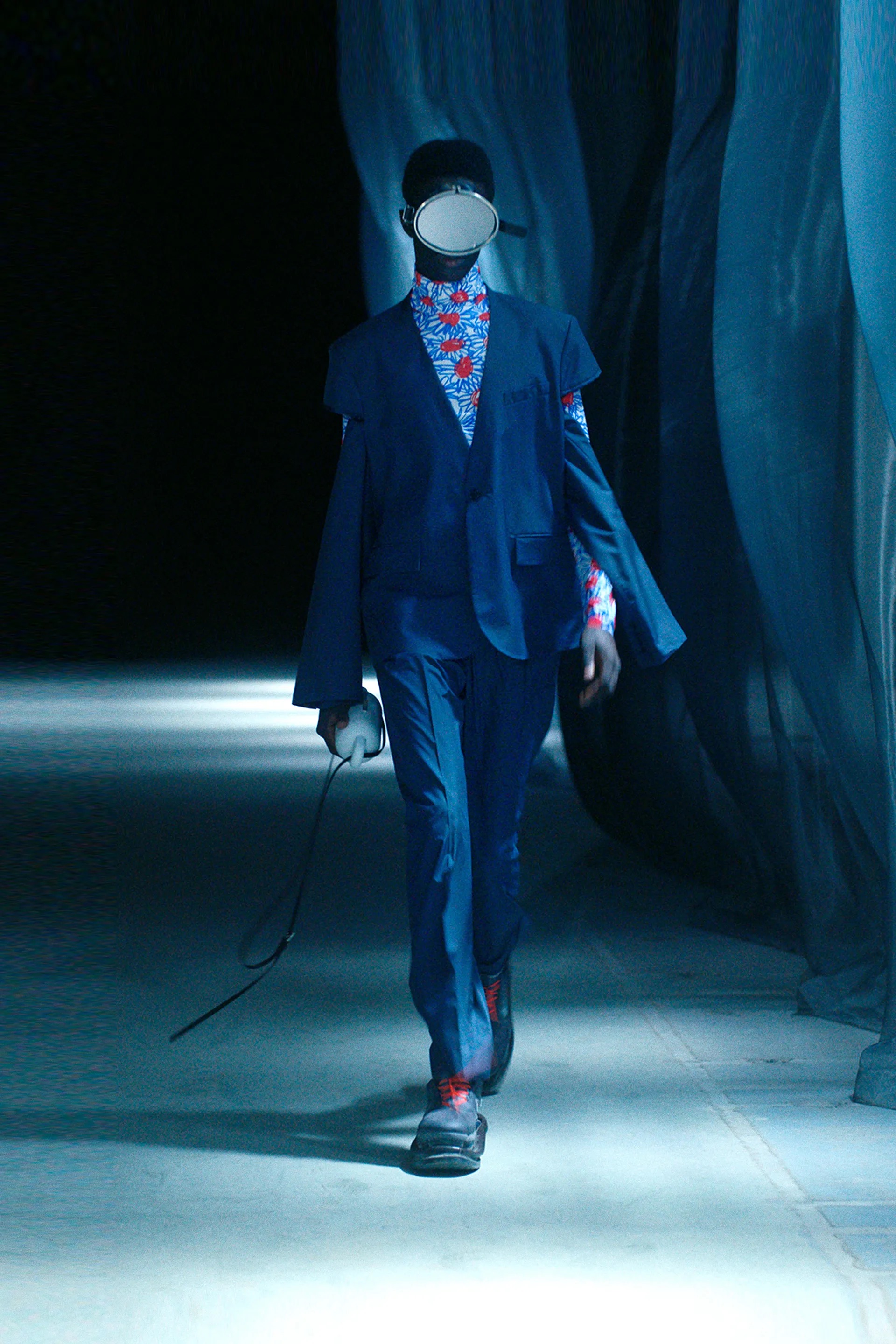 DIVE INTO THE DEPTHS OF THE SUSTAINABLE, SCUBA-INSPIRED BOTTER SS22 COLLECTION