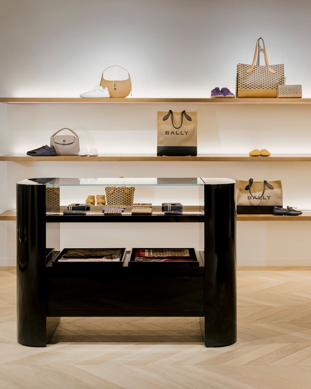 Around the World: Bally’s new Zürich store & Hajime Sorayama’s art in Paris