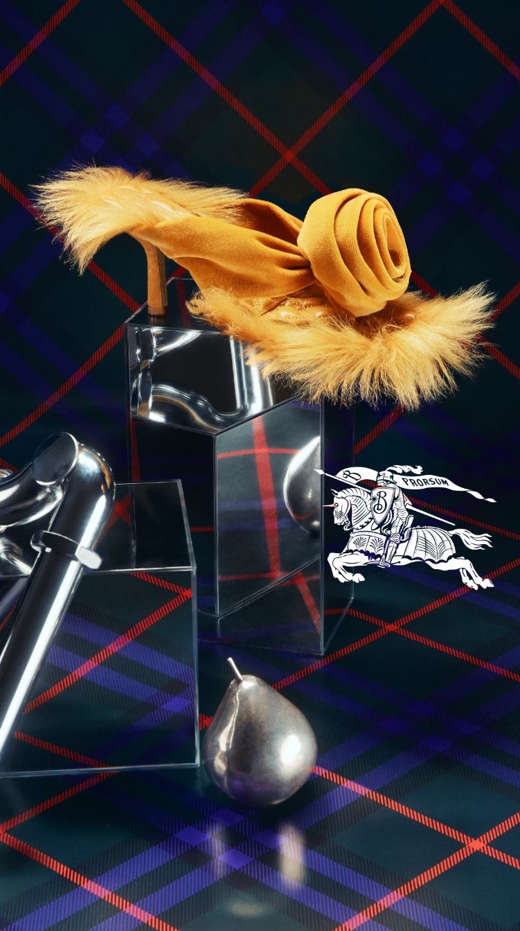 Toast, chicks & checks: the Burberry Holiday 2023 campaign