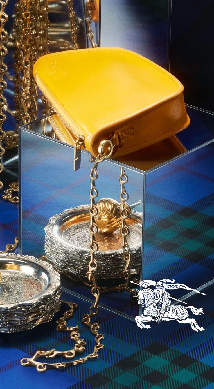 Toast, chicks & checks: the Burberry Holiday 2023 campaign