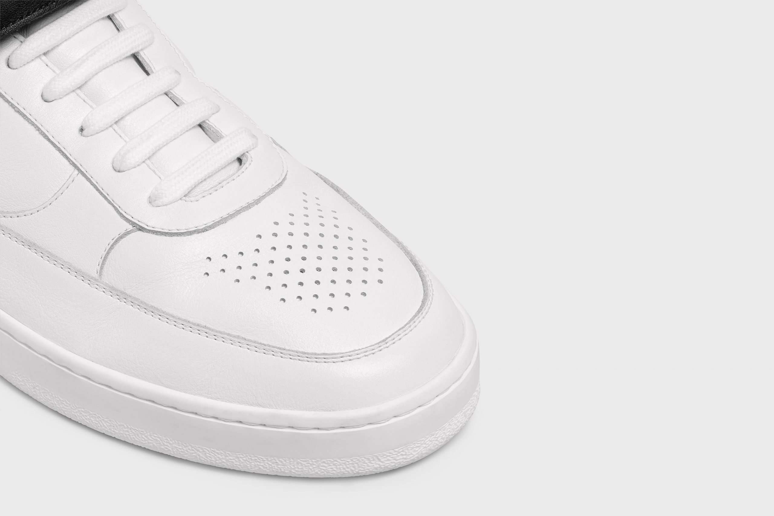 CELINE CT-03: LUXURY MEETS 80’S BASKETBALL