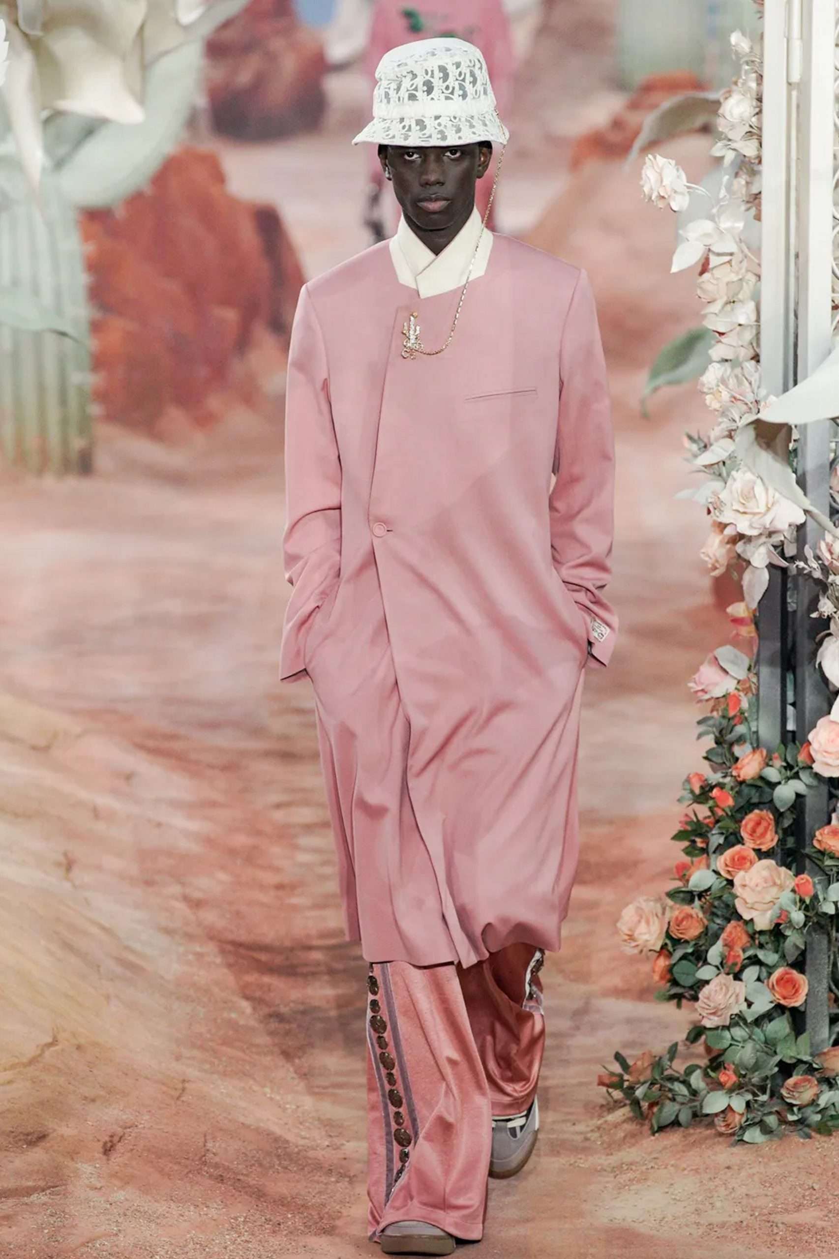 TRAVIS SCOTT & KIM JONES' DIOR SUMMER 22 DELIVERED EVERYTHING WE WERE EXPECTING