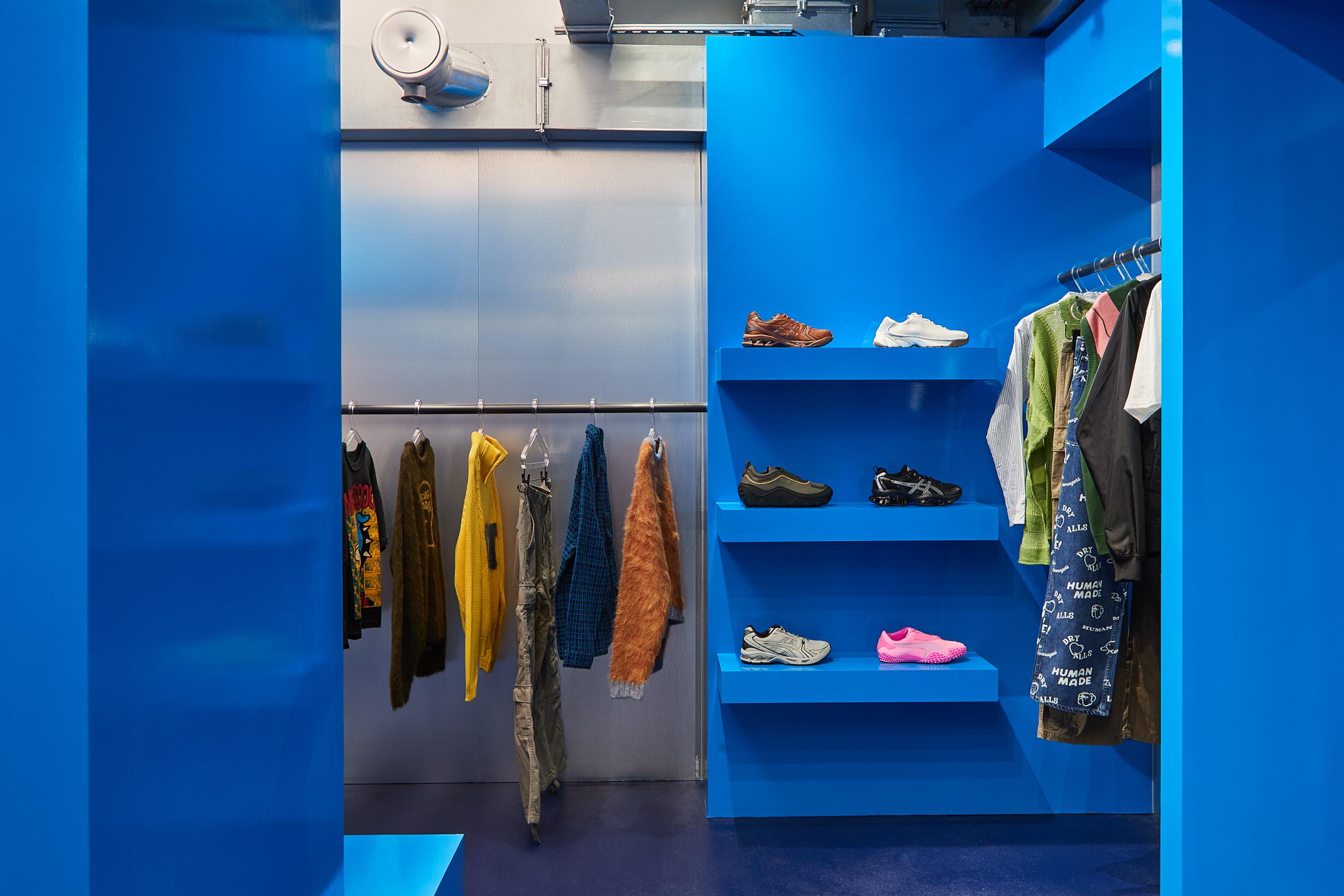 LN-CC is back open in London