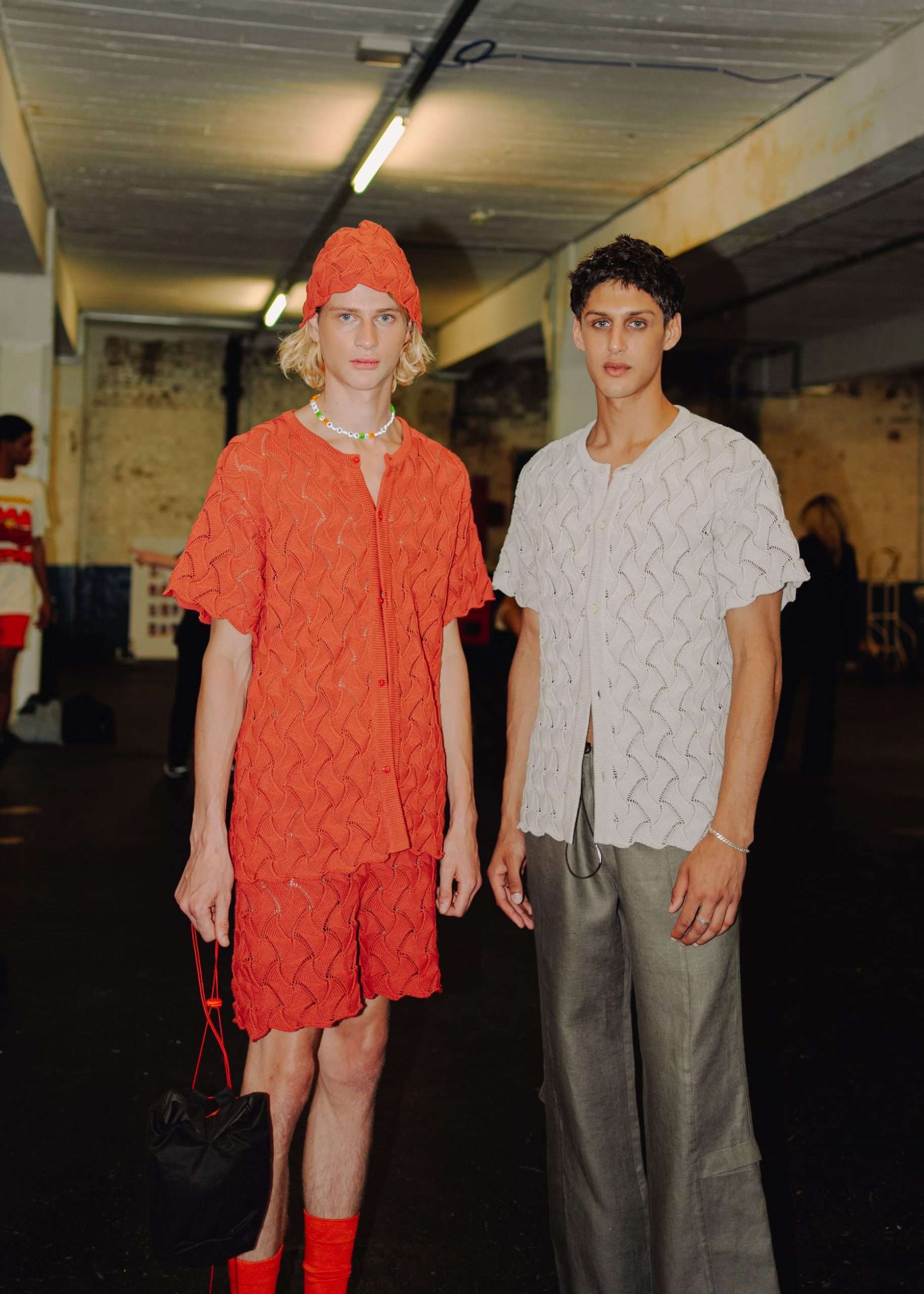 CRABS, CROCS & CRISP LINEN: ROBYN LYNCH BUILDS UPON HER PERSONAL FUTURISM FOR SS23