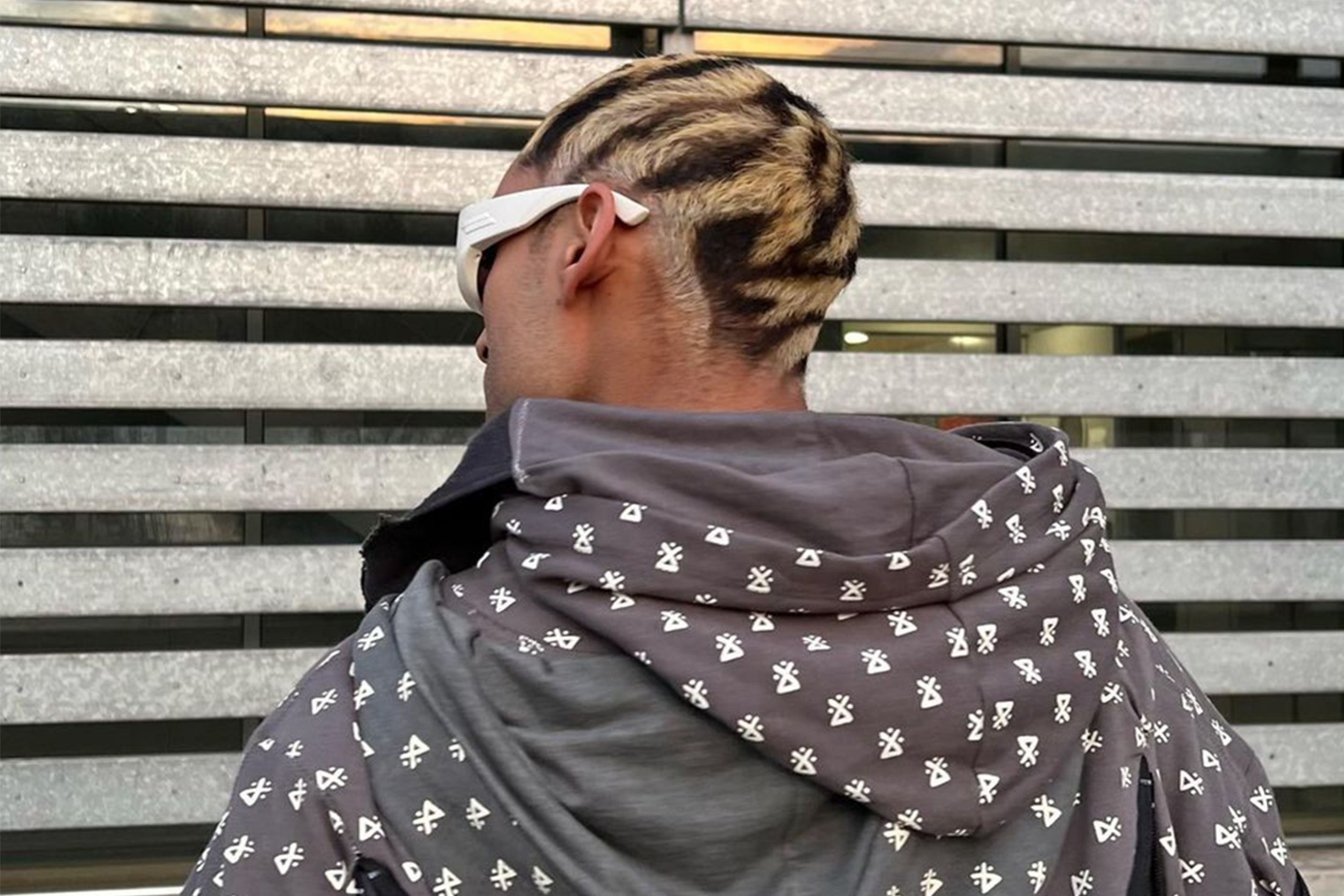 MONOGRAM BUZZCUT? SNM. THE 7 HAIR TRENDS TO TAKE TO THE SALON