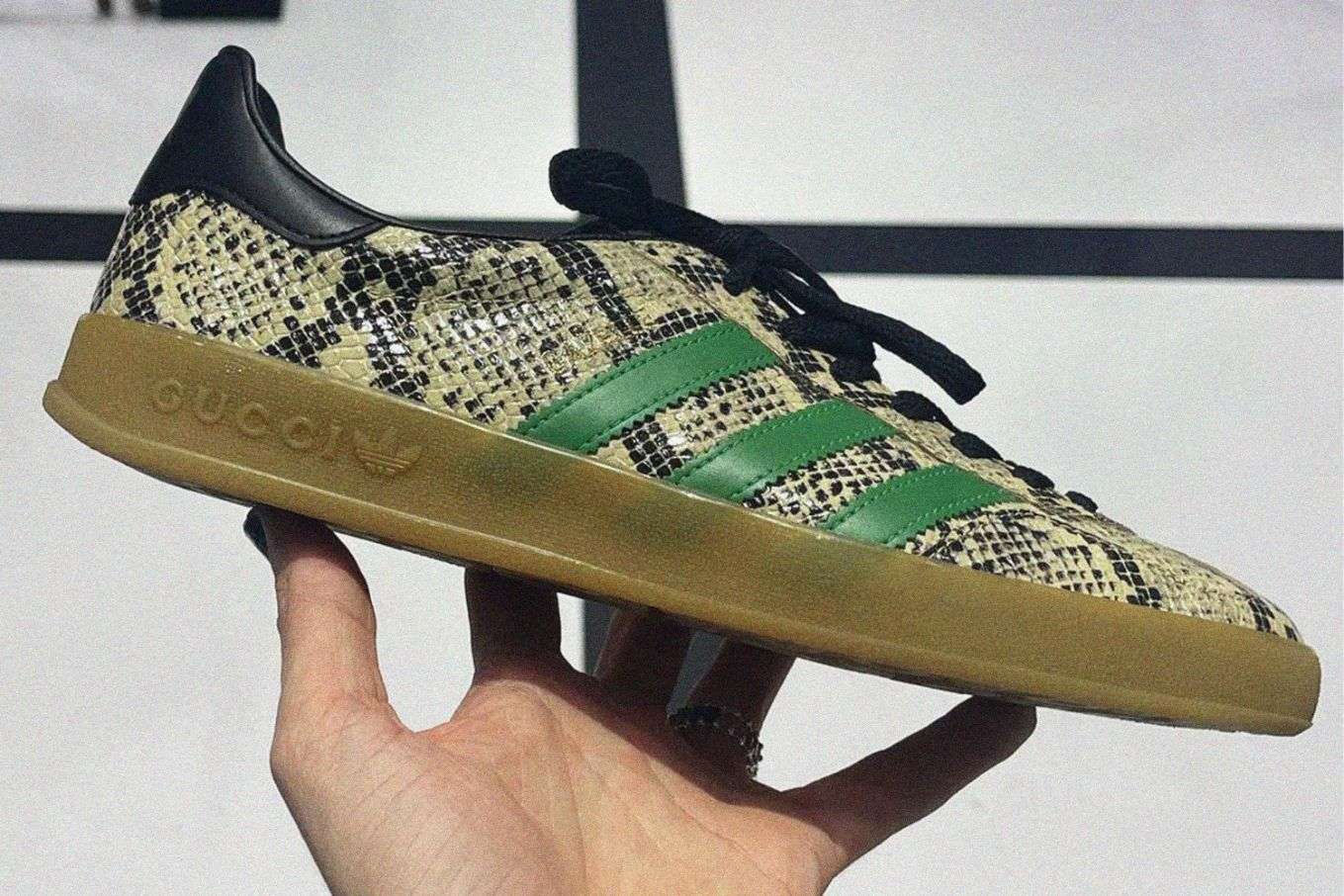 ZOOM IN: GUCCIDAS AW22 FOOTWEAR