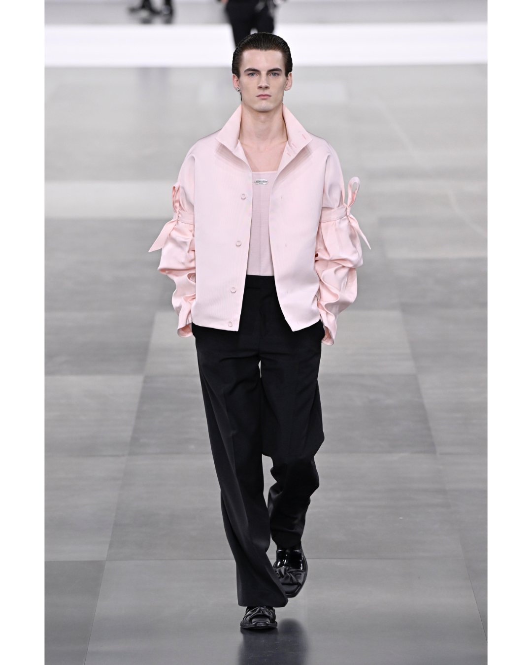 Kim Jones plays with gender codes at Dior Homme
