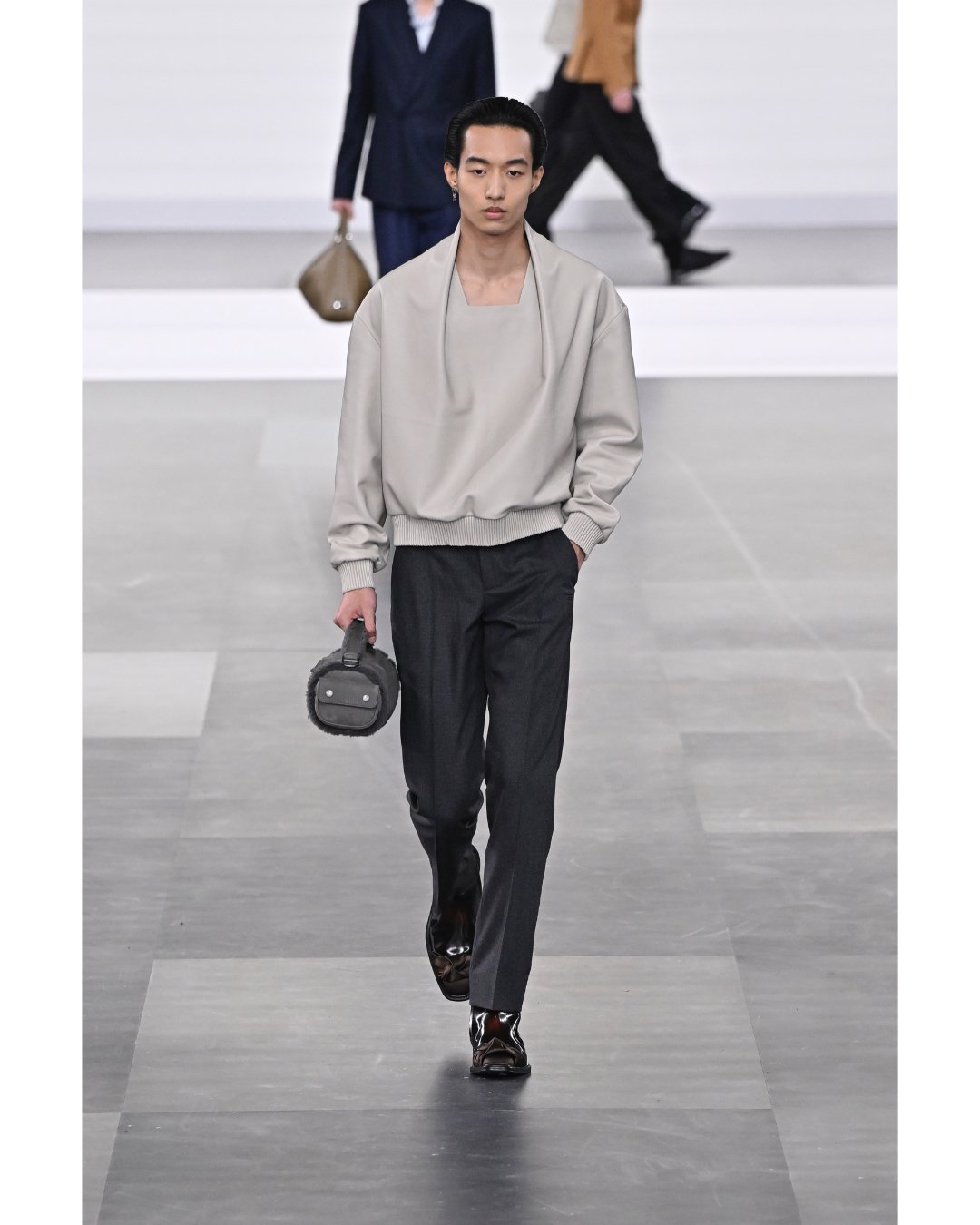 Kim Jones plays with gender codes at Dior Homme