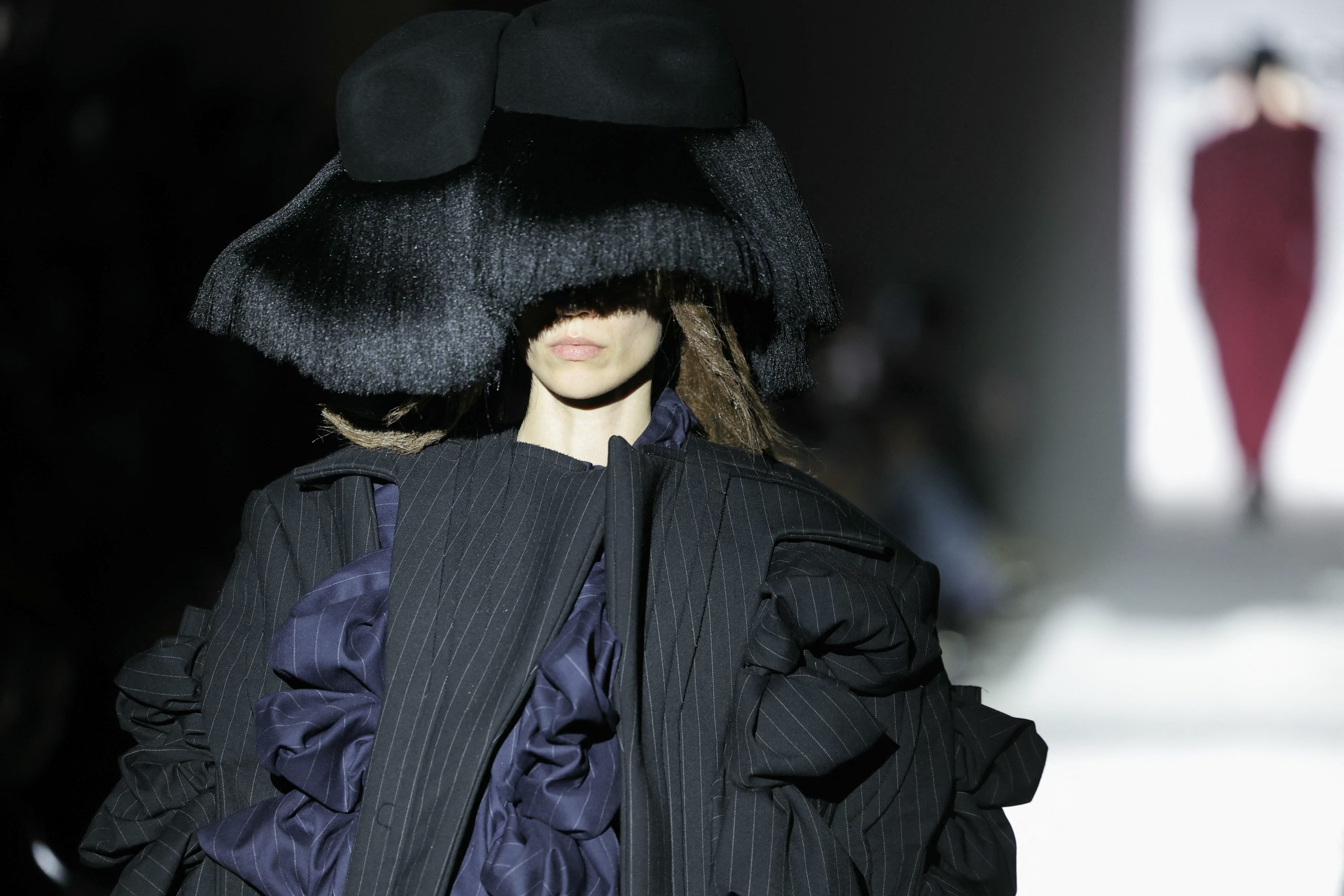 Time was frozen at Comme des Garçons FW25