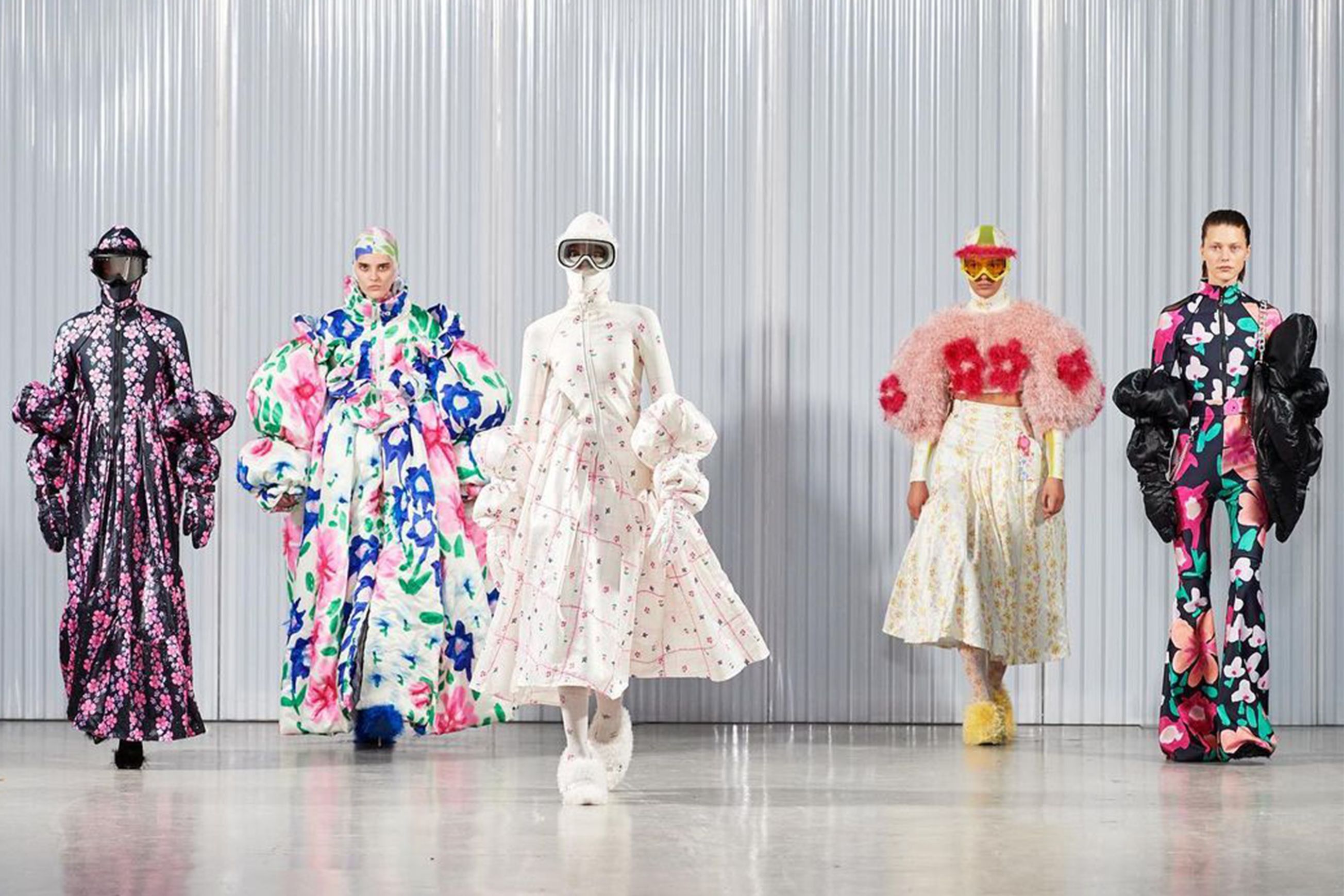 GIANT BOW PILLOW AND LISA RINNA’S RUNWAY WALK: YOUR COPENHAGEN FASHION WEEK ROUNDUP