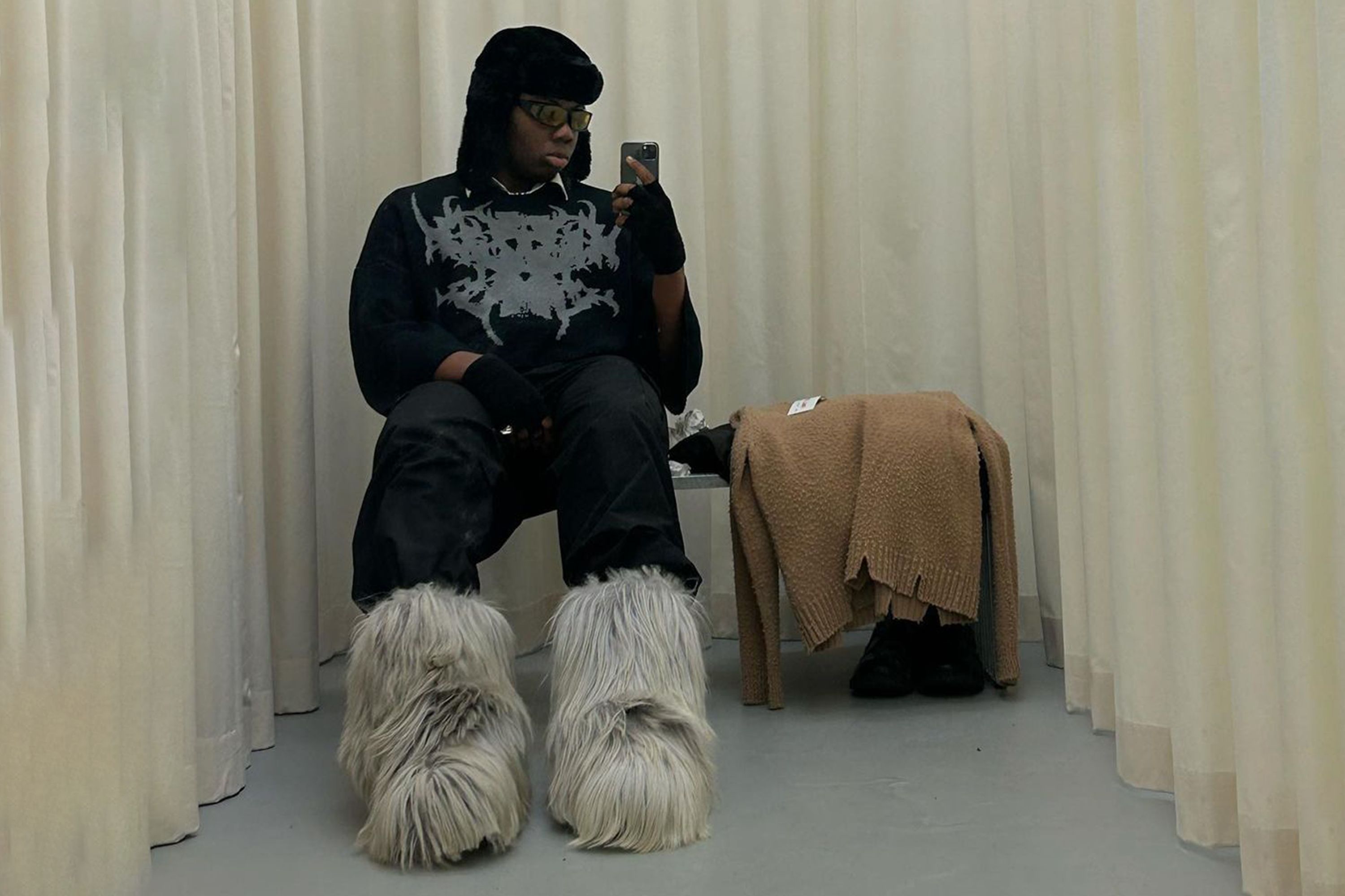 THE RISE OF NEANDERTHAL CHIC