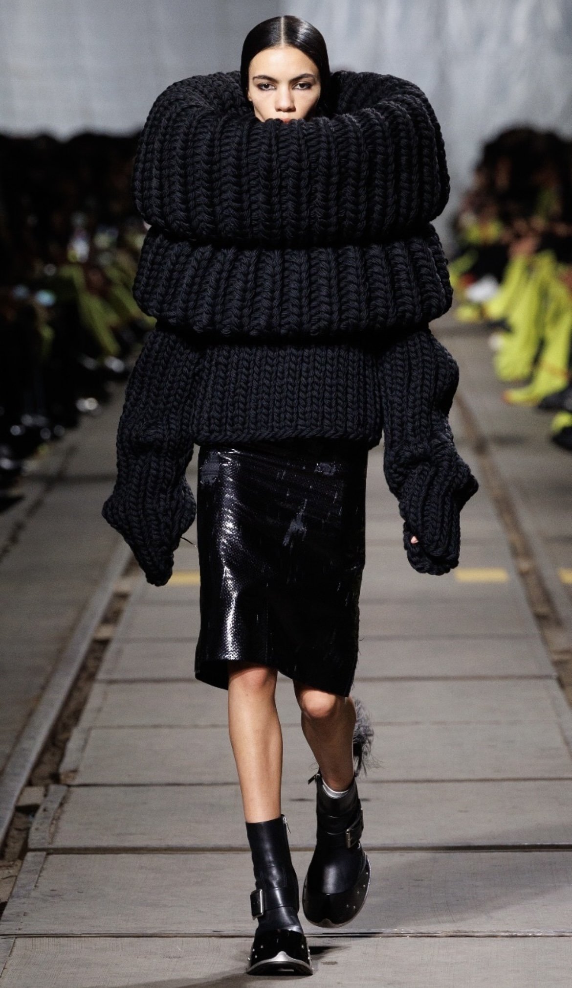 Looking back to move forward: Alexander McQueen FW24