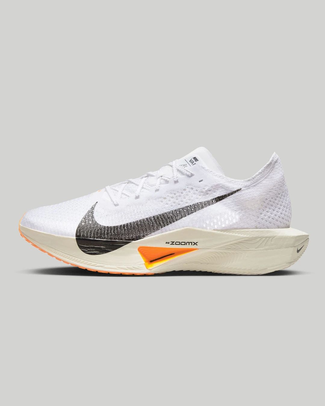 THE STROKES FOR CELINE & UMBRO’S FOOTBALL GEAR: YOUR FRIDAY ROUNDUP