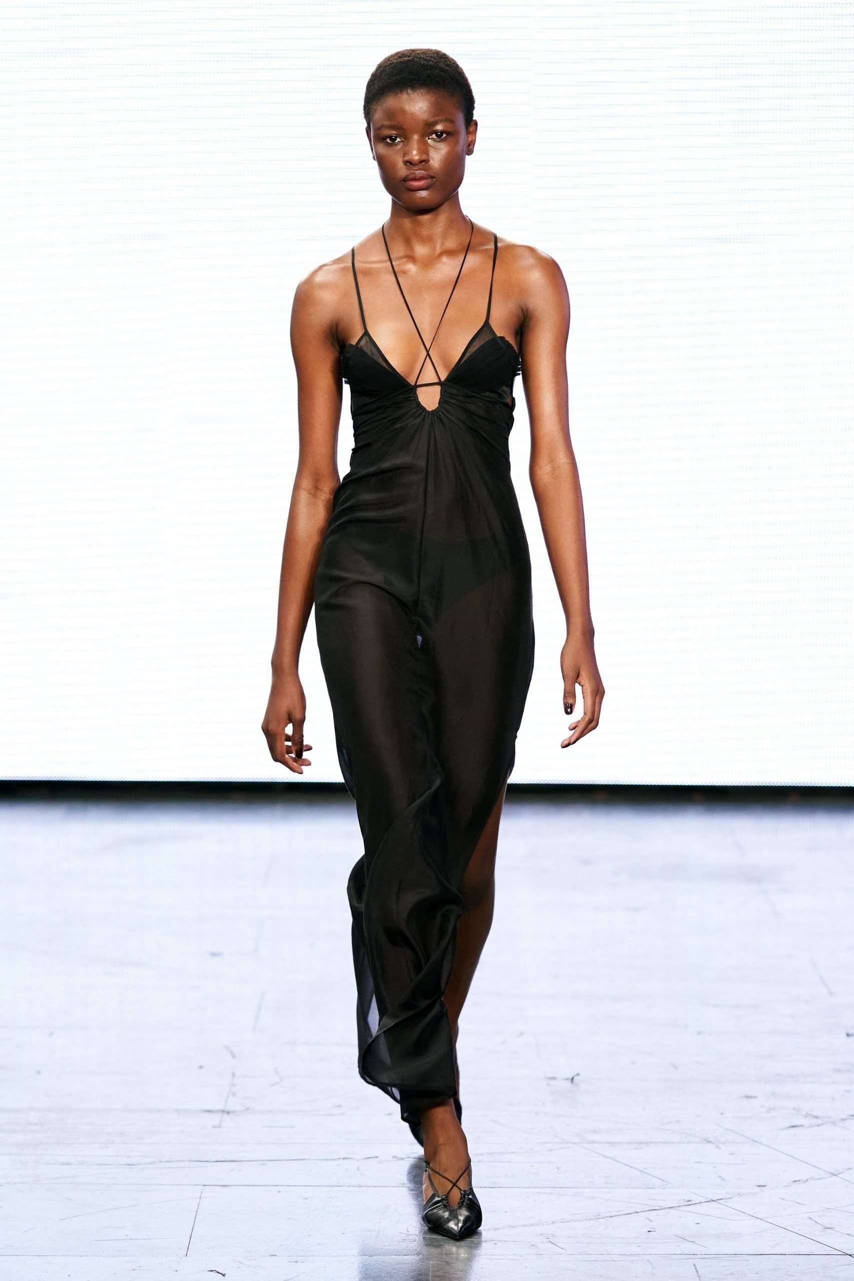NENSI DOJAKA SS22 PROVES THE DESIGNER IS HERE TO STAY