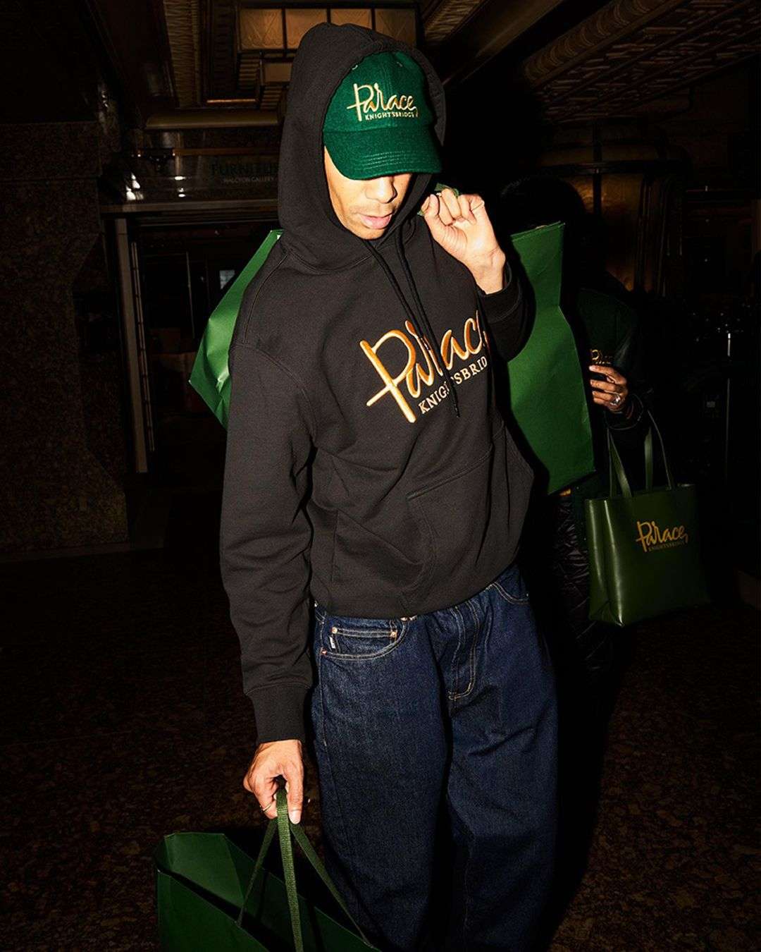 PALACE GETS COSY & FESTIVE WITH HARRODS