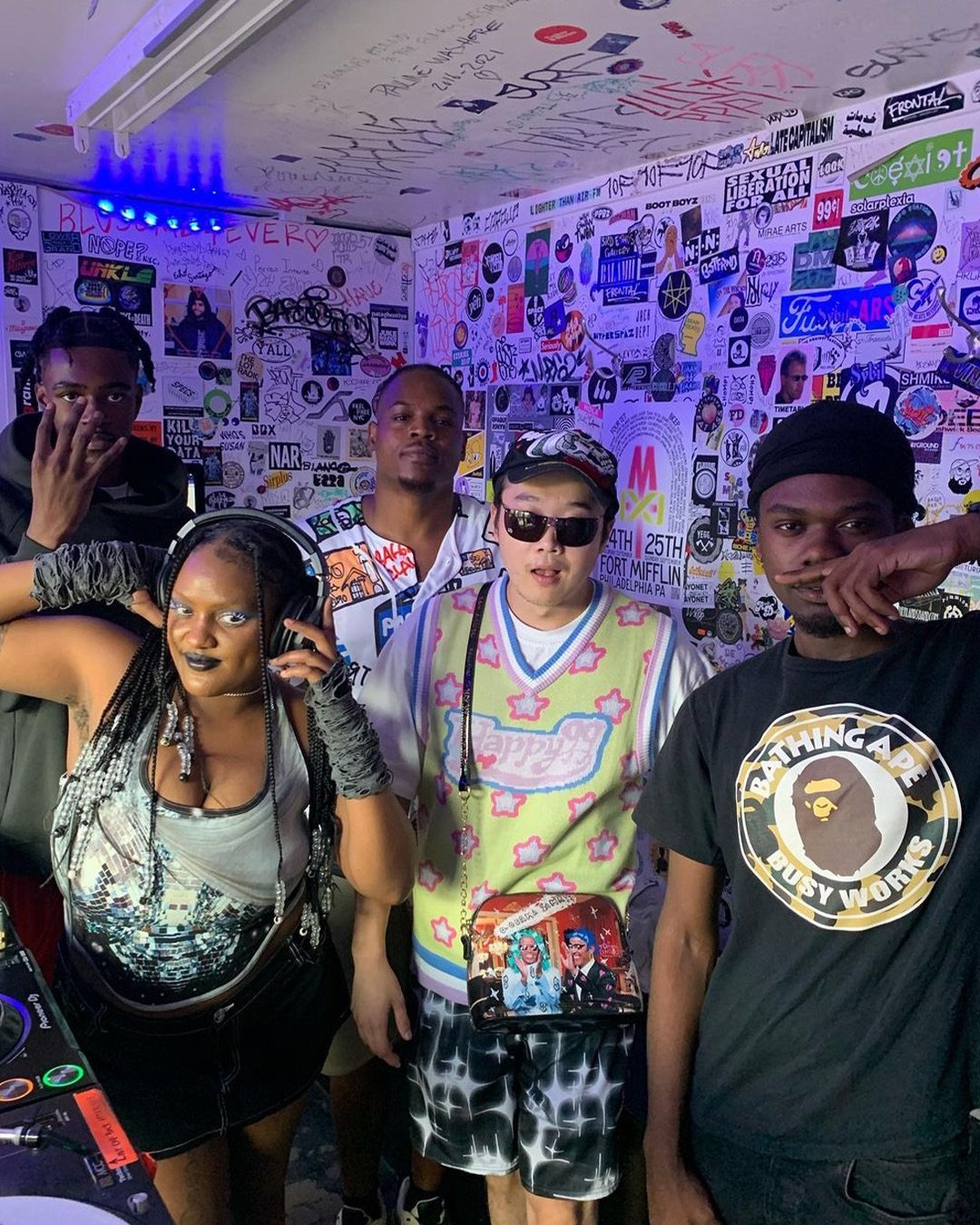 POP UP PIRATE: THE GEN-Z PIRATE RADIO REVIVAL