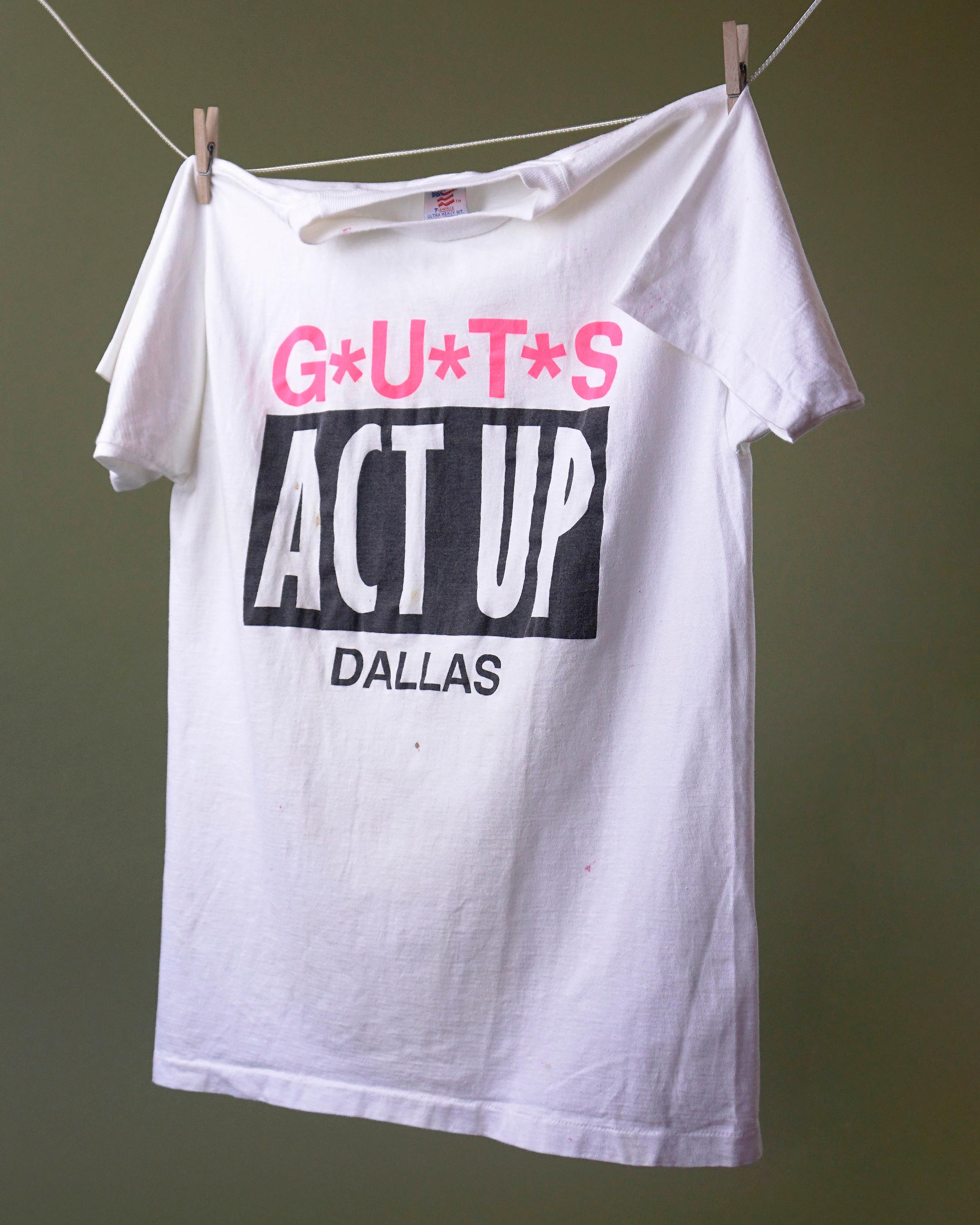 Russell Tovey raises awareness towards the ongoing AIDS crisis through a film and exhibition