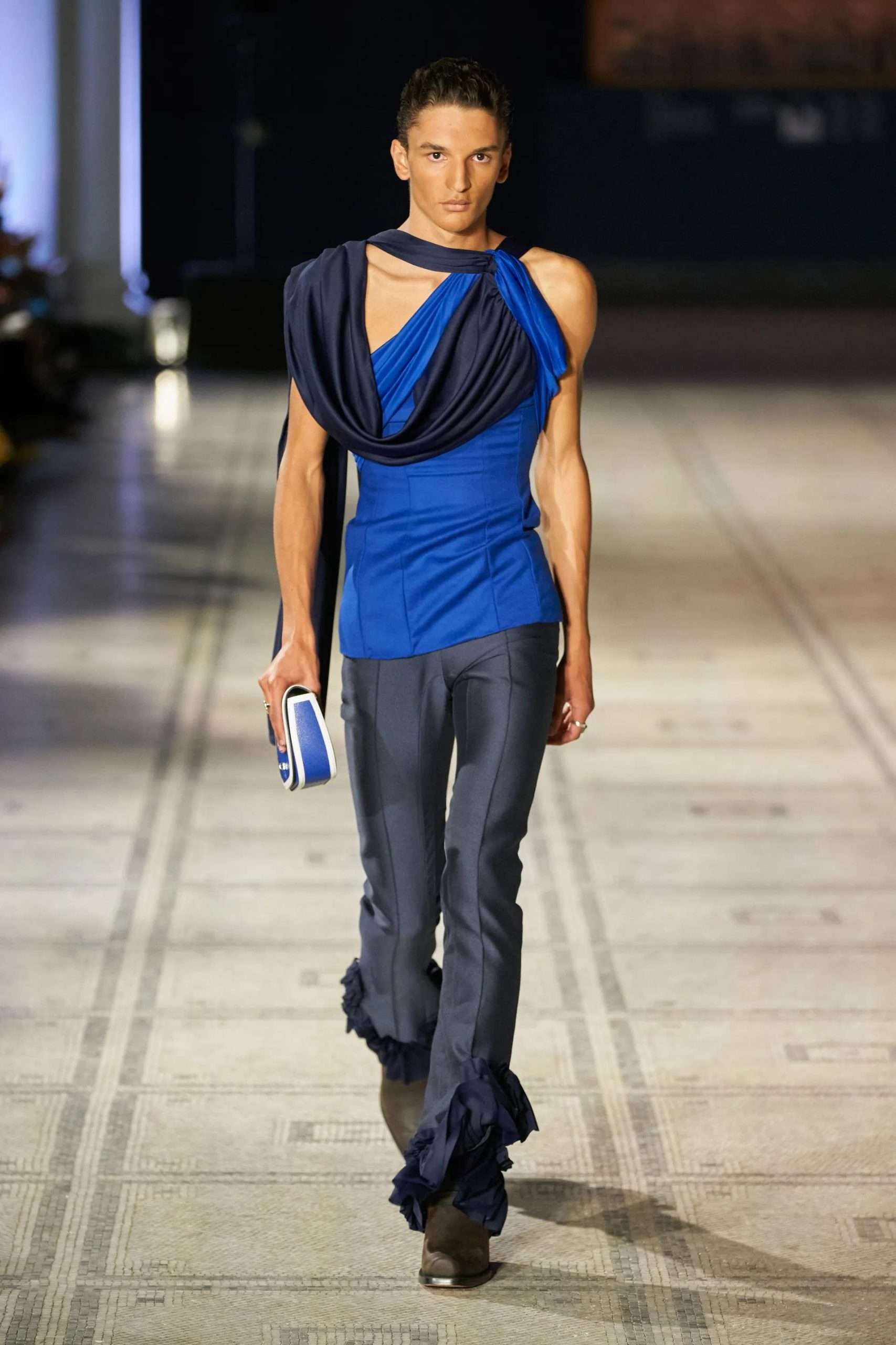RICHARD MALONE SS22: PROVOKING DICHOTOMIES OF IDENTITY, ANTIQUITY AND CONTROL