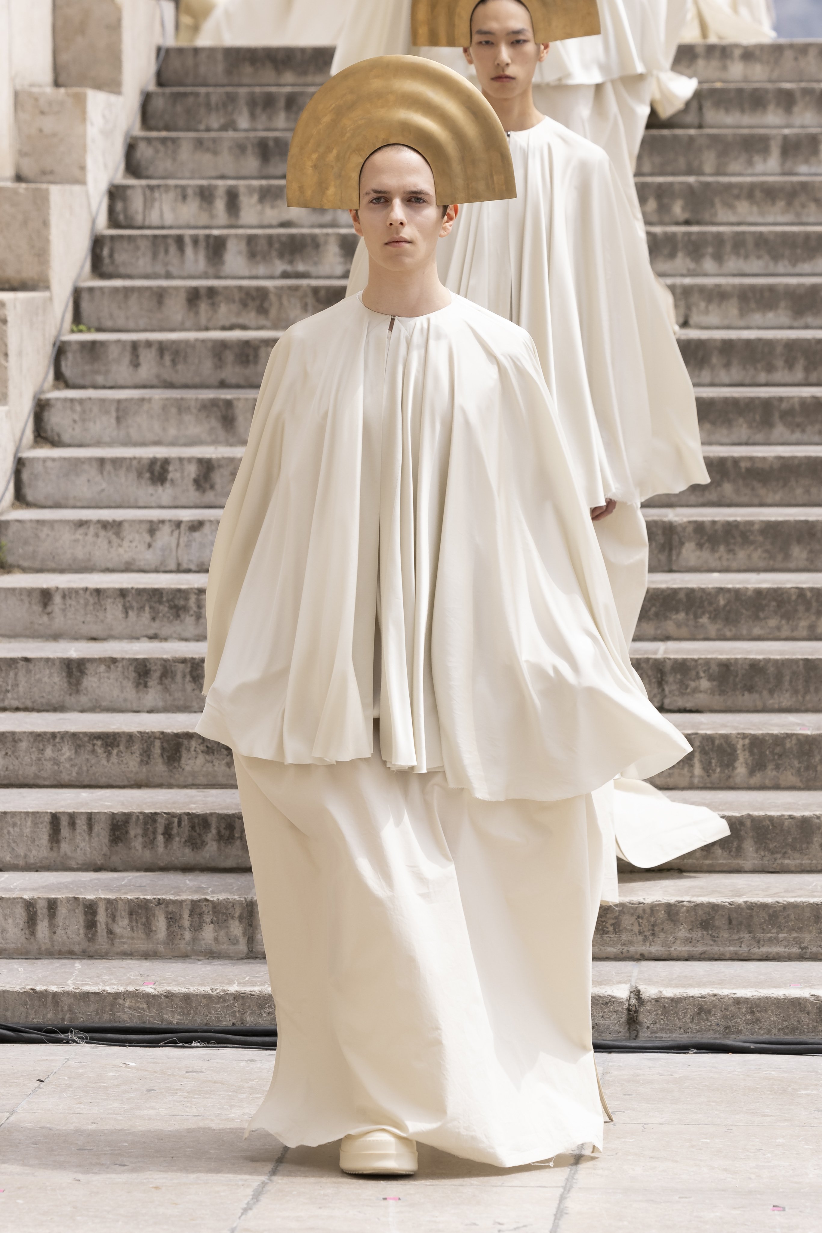 Rick Owens recruited 200 students to join his army of love for SS25