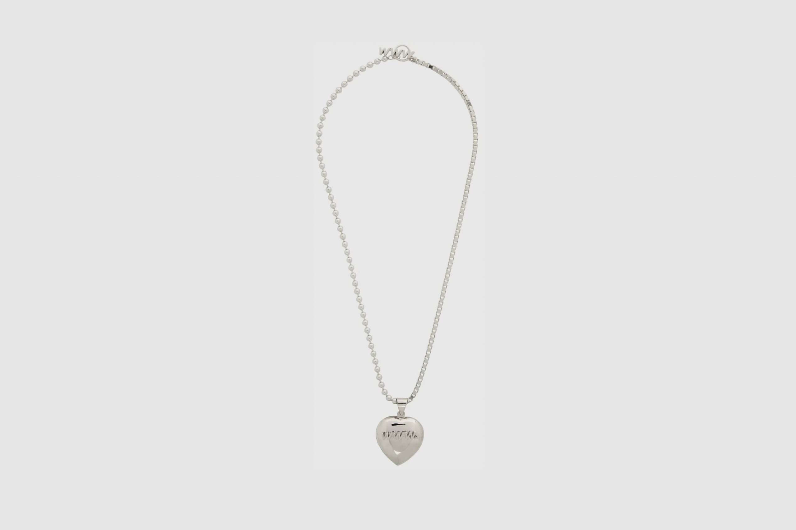 CRINGE OUT WITH THESE VALENTINE’S GIFTS FOR HER (OR ANYONE)