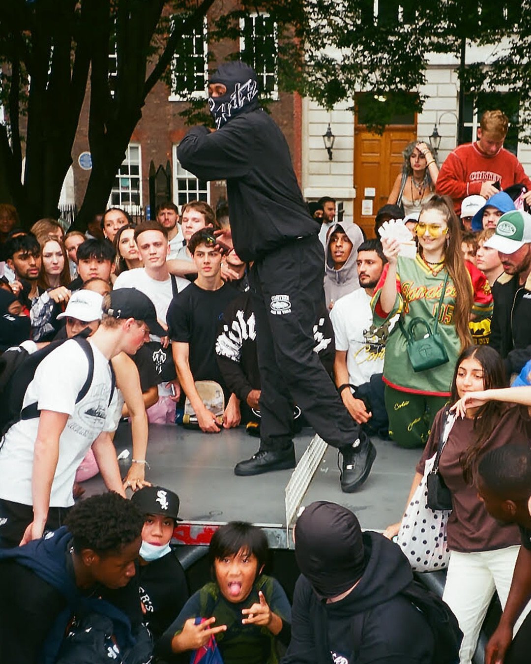 FIRST THINGS FIRST: A FRESHERS WEEK SURVIVAL GUIDE