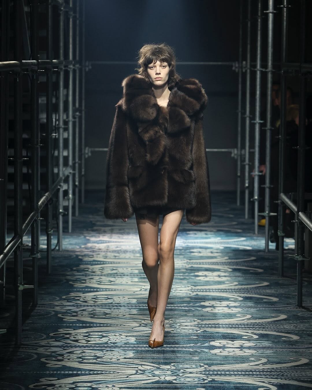 11 fashion critics DMed us their Prada FW25 show thoughts