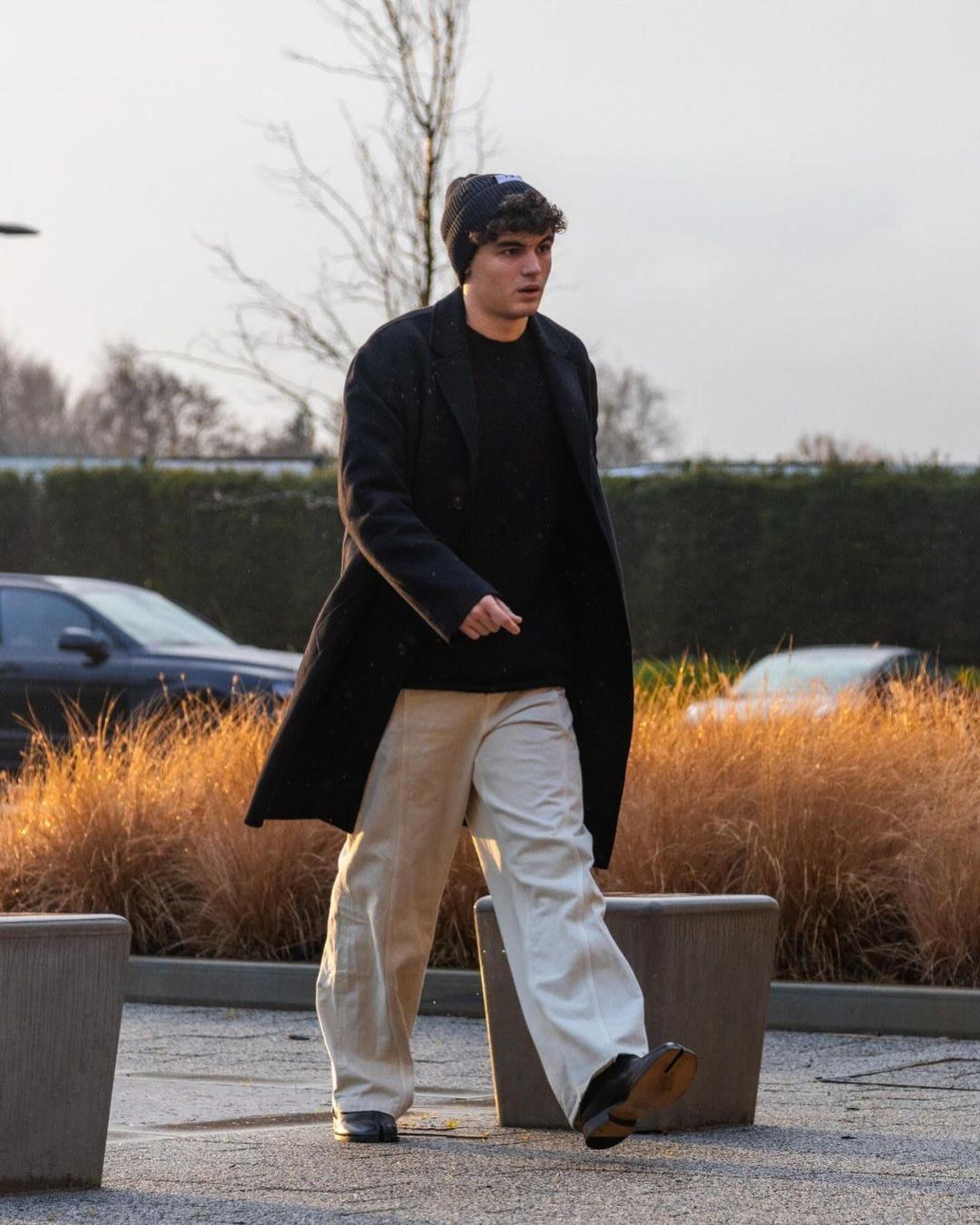 Why are footballers no longer dressing like sh*t?