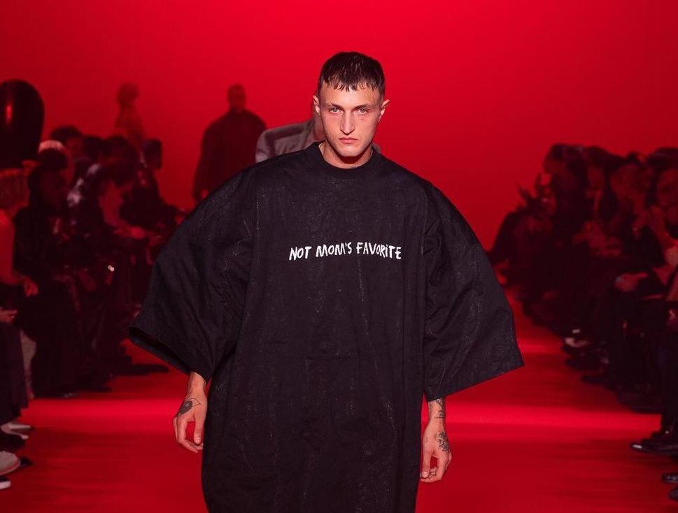 They said it would be “the most VETEMENTS show ever,” but was it?