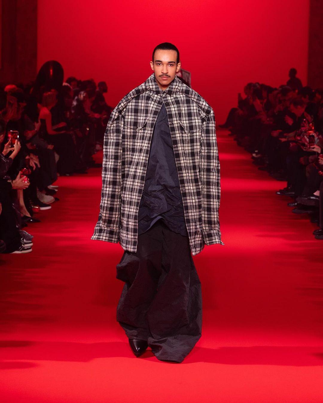 They said it would be “the most VETEMENTS show ever,” but was it?