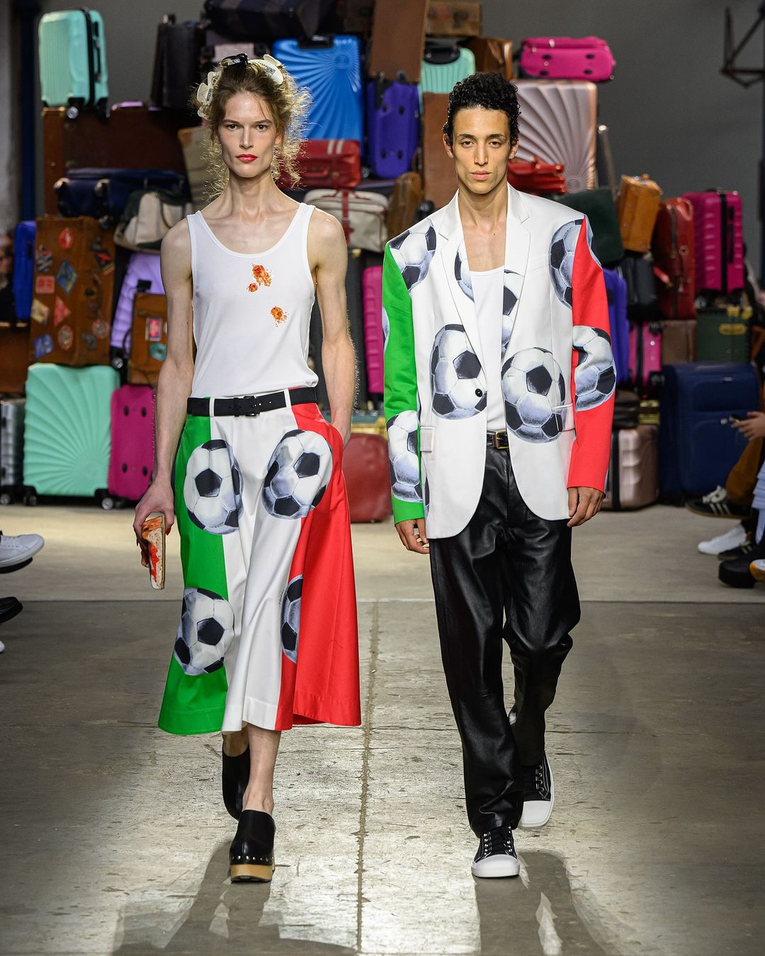 Moschino SS25 was a fried egg-fueled escape from the office