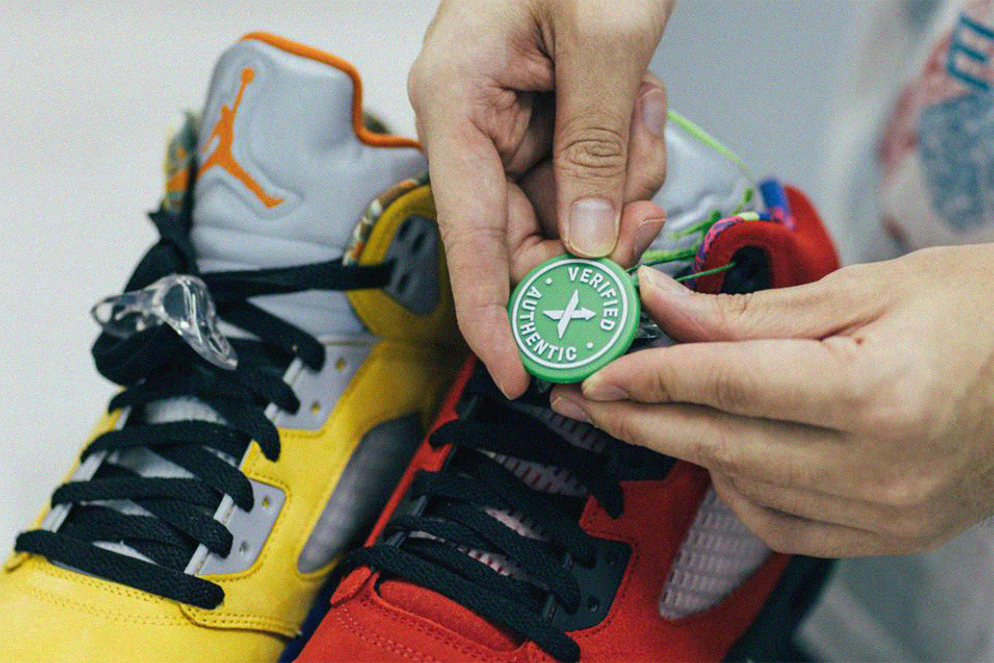 A GUIDE TO THE BEST FASHION RESALE SITES