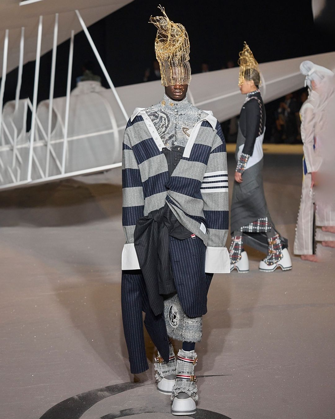 THE HIGHLIGHTS OF NYFW: GOTHCORE, PROSTHETIC ANIMALS & THE WHITE LOTUS CAMEO