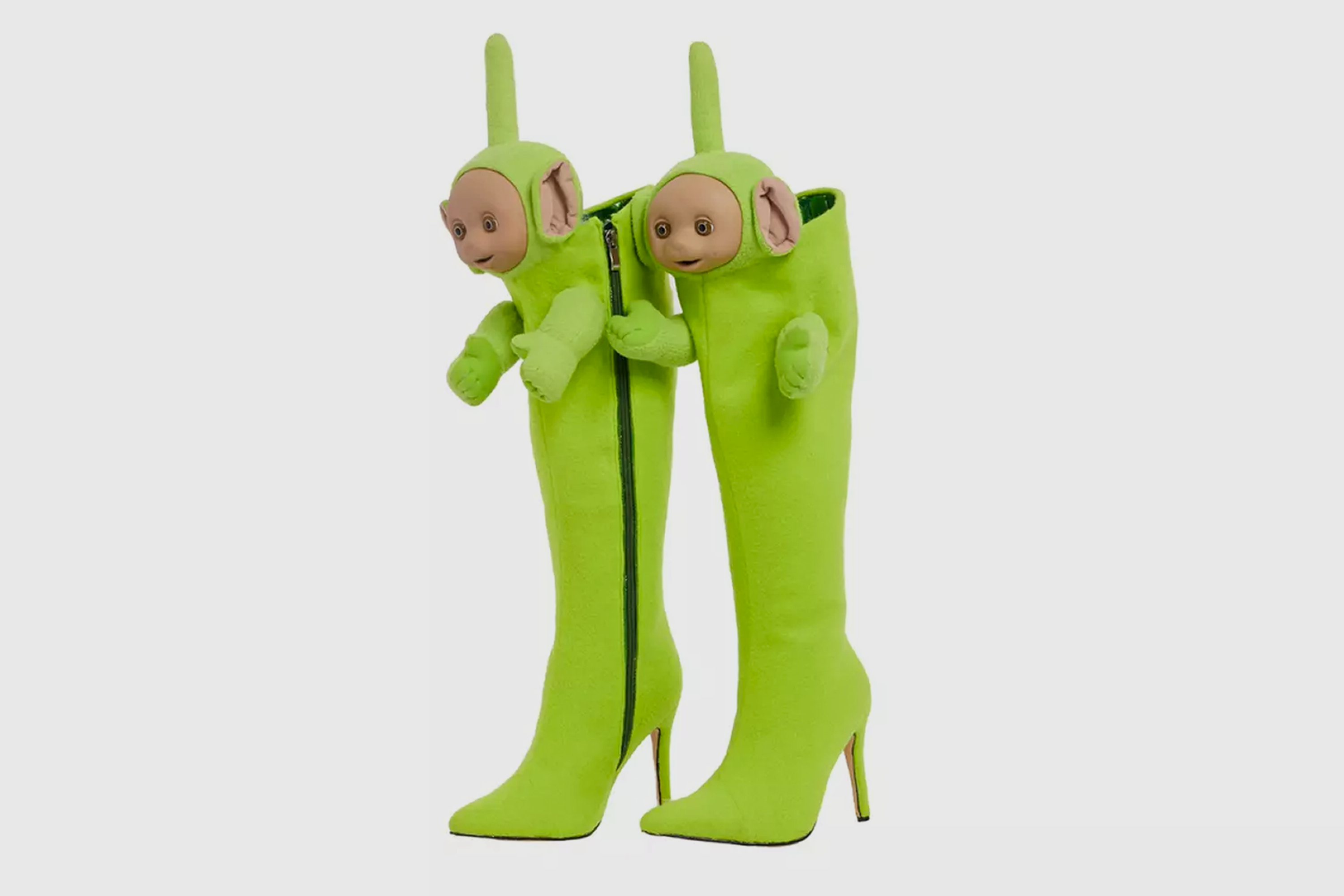WHY DOES FASHION SEEM TO KEEP GETTING UGLIER?