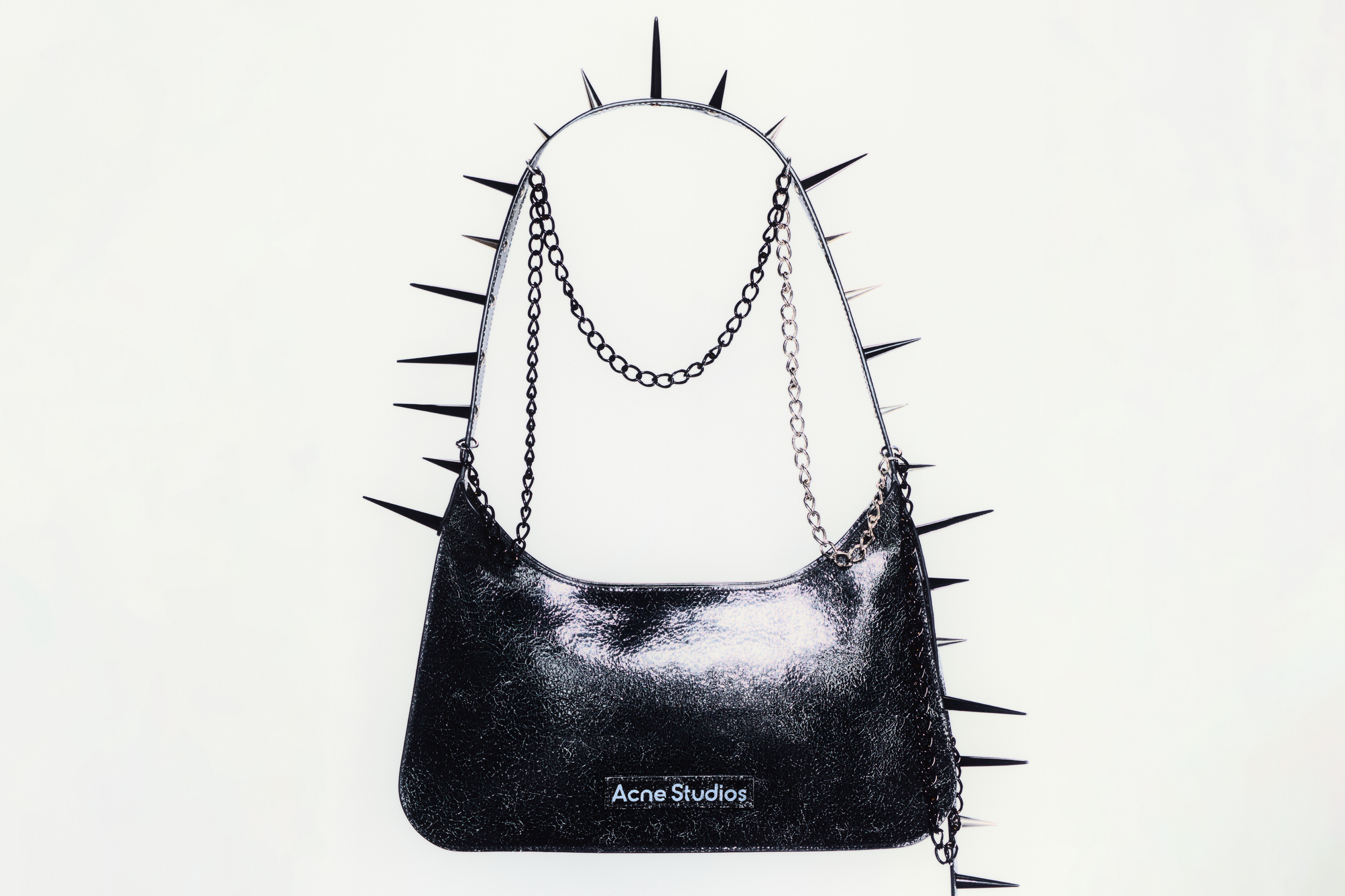 ACNE STUDIOS’ NEW BAG SERIES & 10 YEARS OF DR. MARTENS: YOUR FRIDAY ROUNDUP