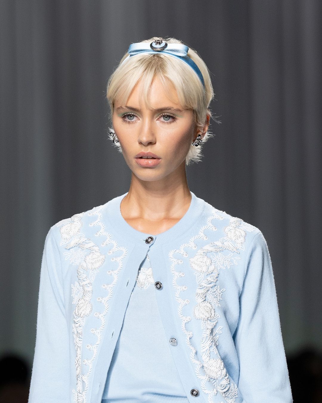 Swinging ‘60s Hollywood glam is Versace’s secret key