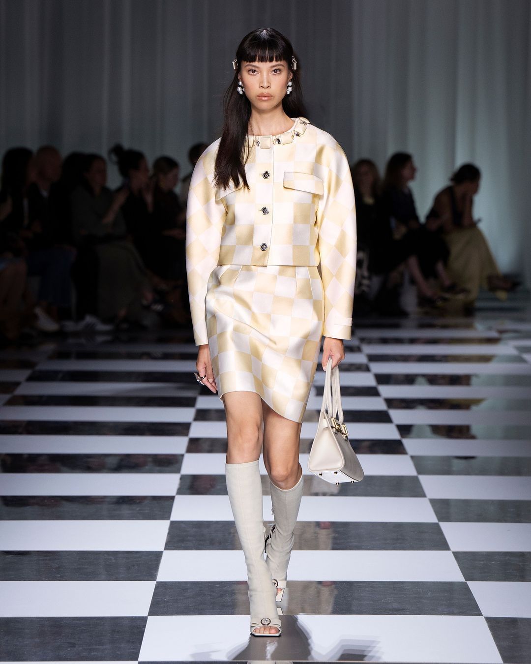 Swinging ‘60s Hollywood glam is Versace’s secret key